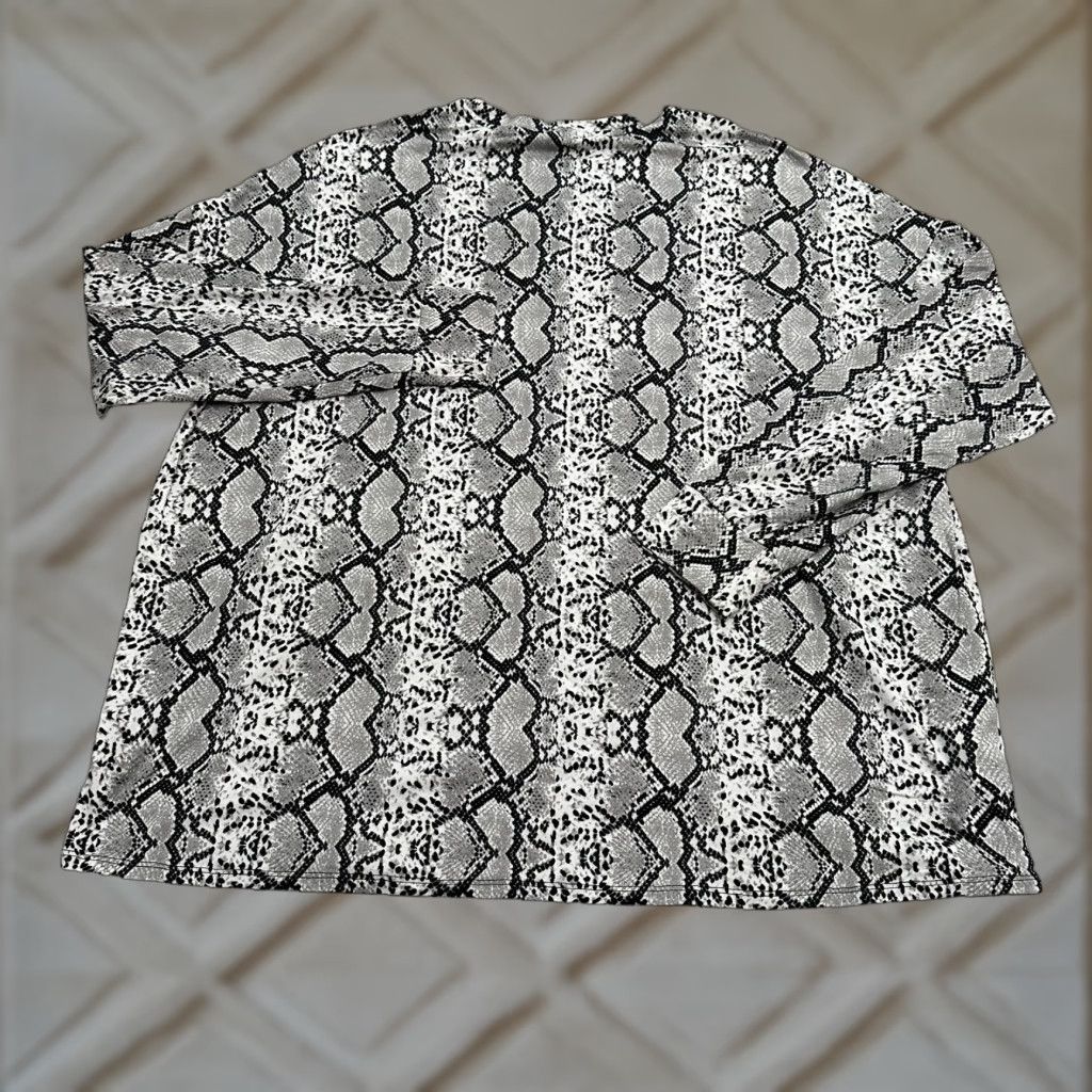 Fashion Nova Fashion Nova Blouse Womens 1X Snakeskin Animal Print Multi Long Sleeve Top Size XL / US 12-14 / IT 48-50 - 1 Thumbnail