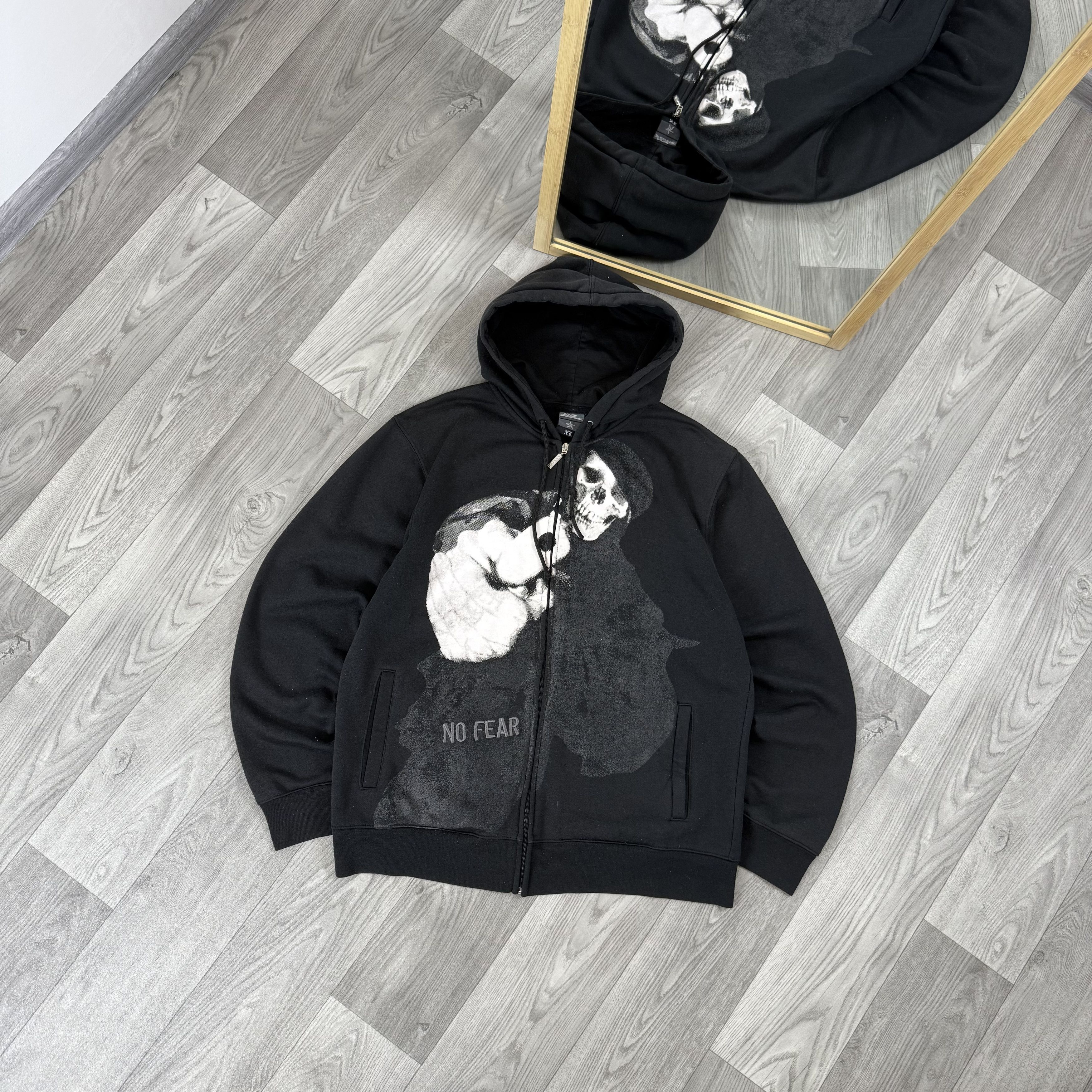 No Fear Vintage No Fear 00s Rap Skeleton Zip Hoodie Sweat Jacket Size US XL / EU 56 / 4 - 1 Thumbnail