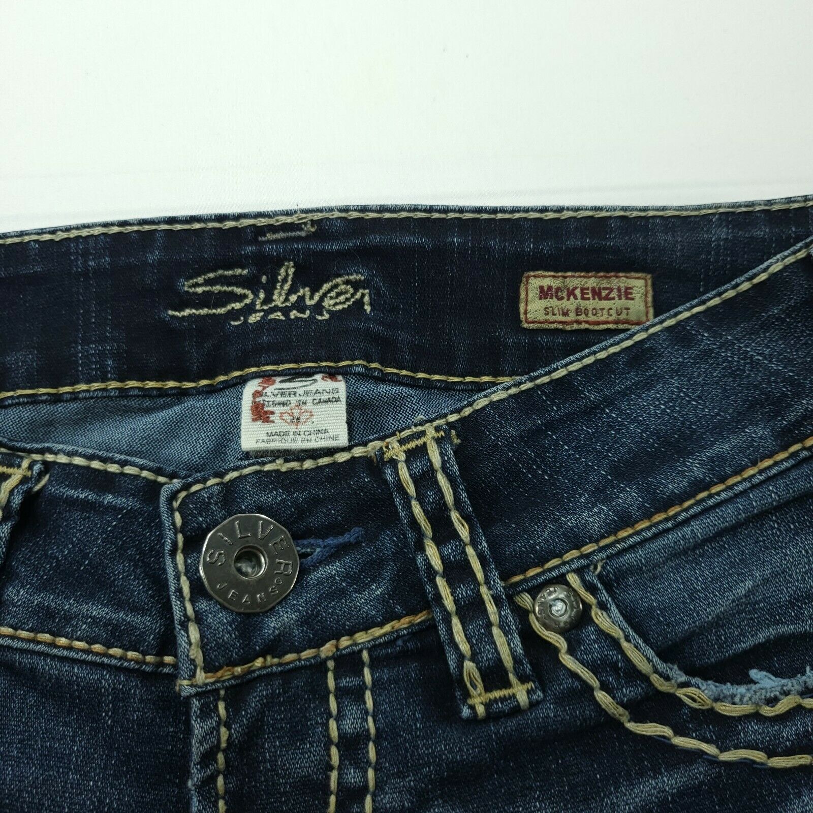 Other Silver McKenzie Slim Bootcut Medium Wash Women Size 26x30 Size 28" / US 6 / IT 42 - 6 Thumbnail