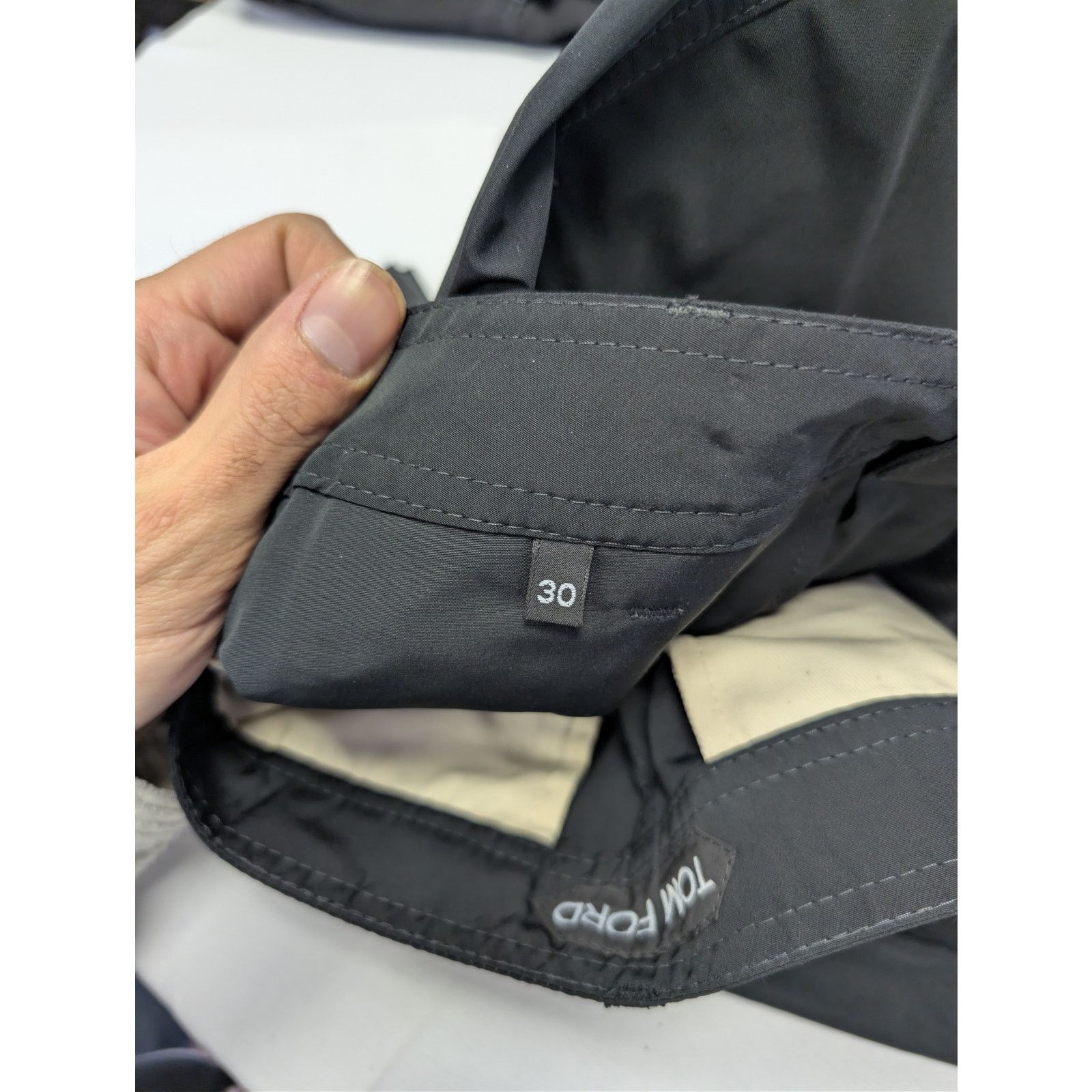 Tom Ford o1rshd1 Pants Sport Shorts in Black Size US 30 / EU 46 - 15 Thumbnail