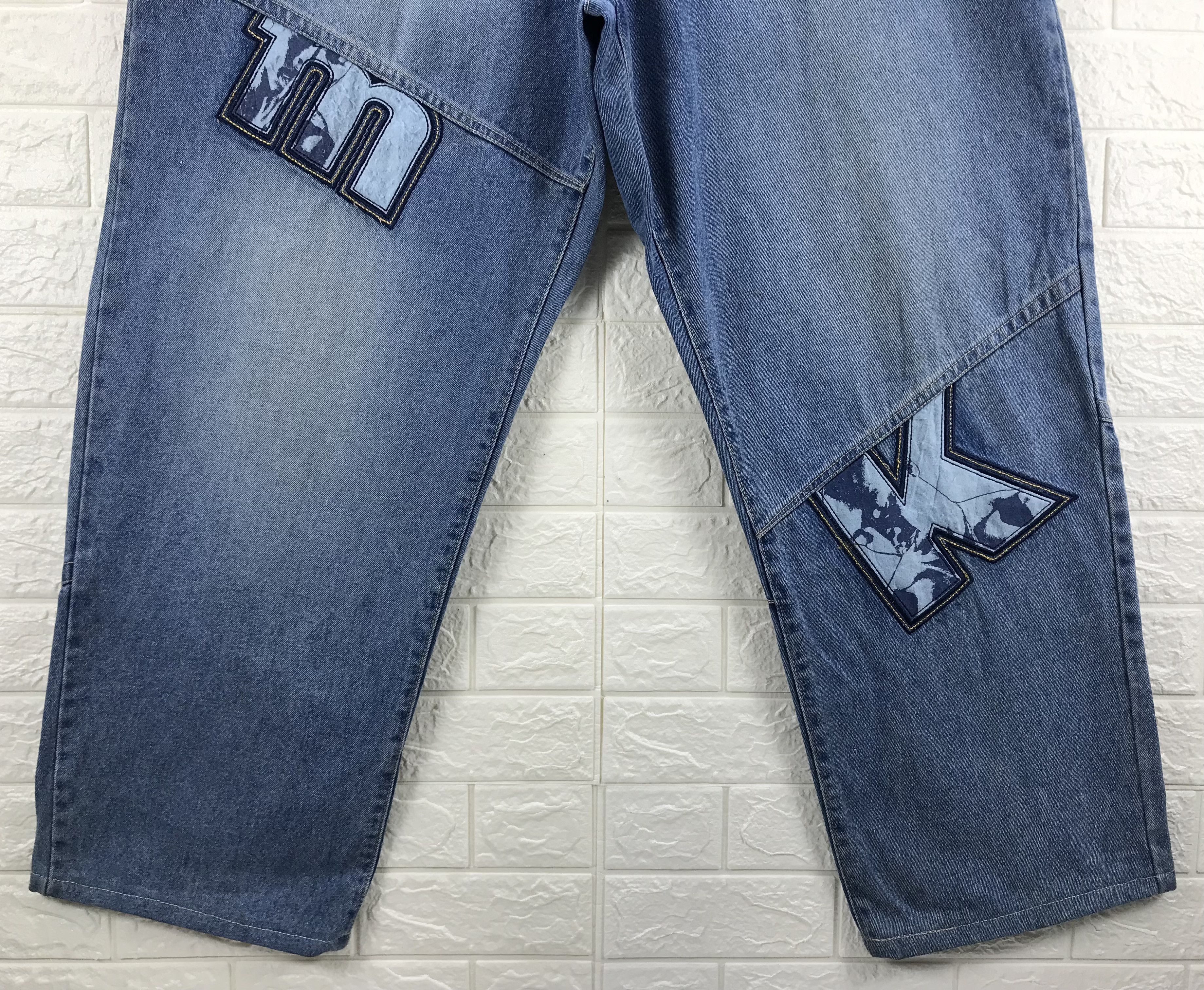 Makaveli Vintage Makaveli Tupac Shakur Portrait Patched Baggy Jeans Size US 42 / EU 58 - 4 Thumbnail