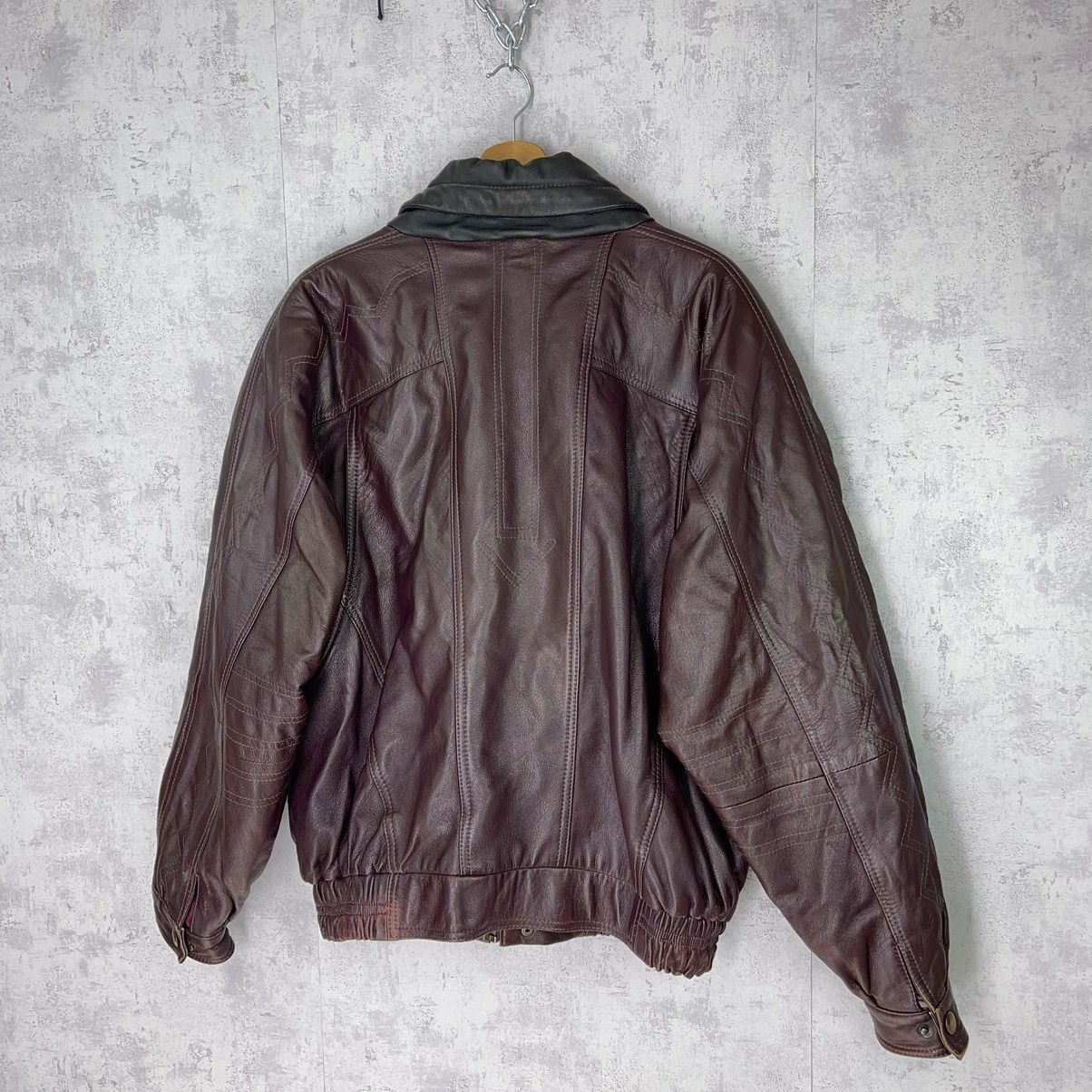 Vintage Vintage Leather Jacket Bomber 90s burgundy boxy oversize Size US XL / EU 56 / 4 - 5 Thumbnail