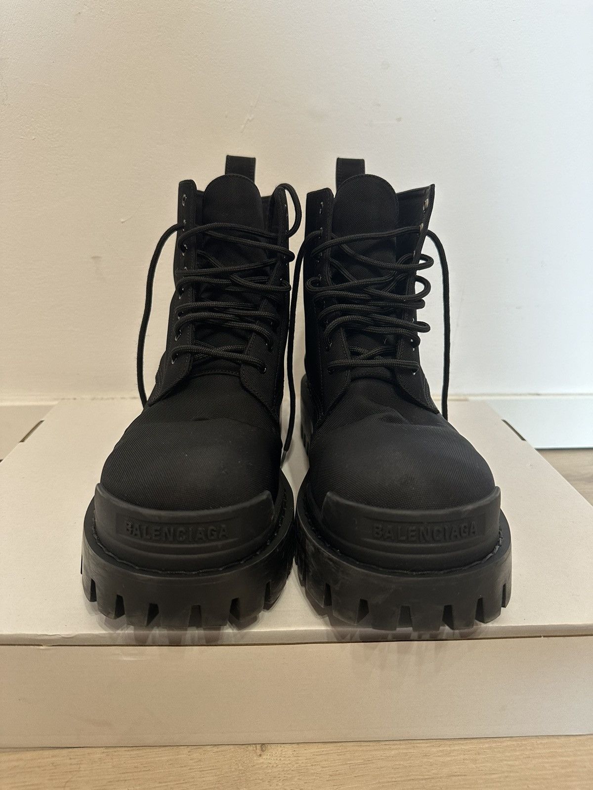 Balenciaga Balenciaga strike cloth boots Size US 7.5 / EU 40-41 - 4 Thumbnail
