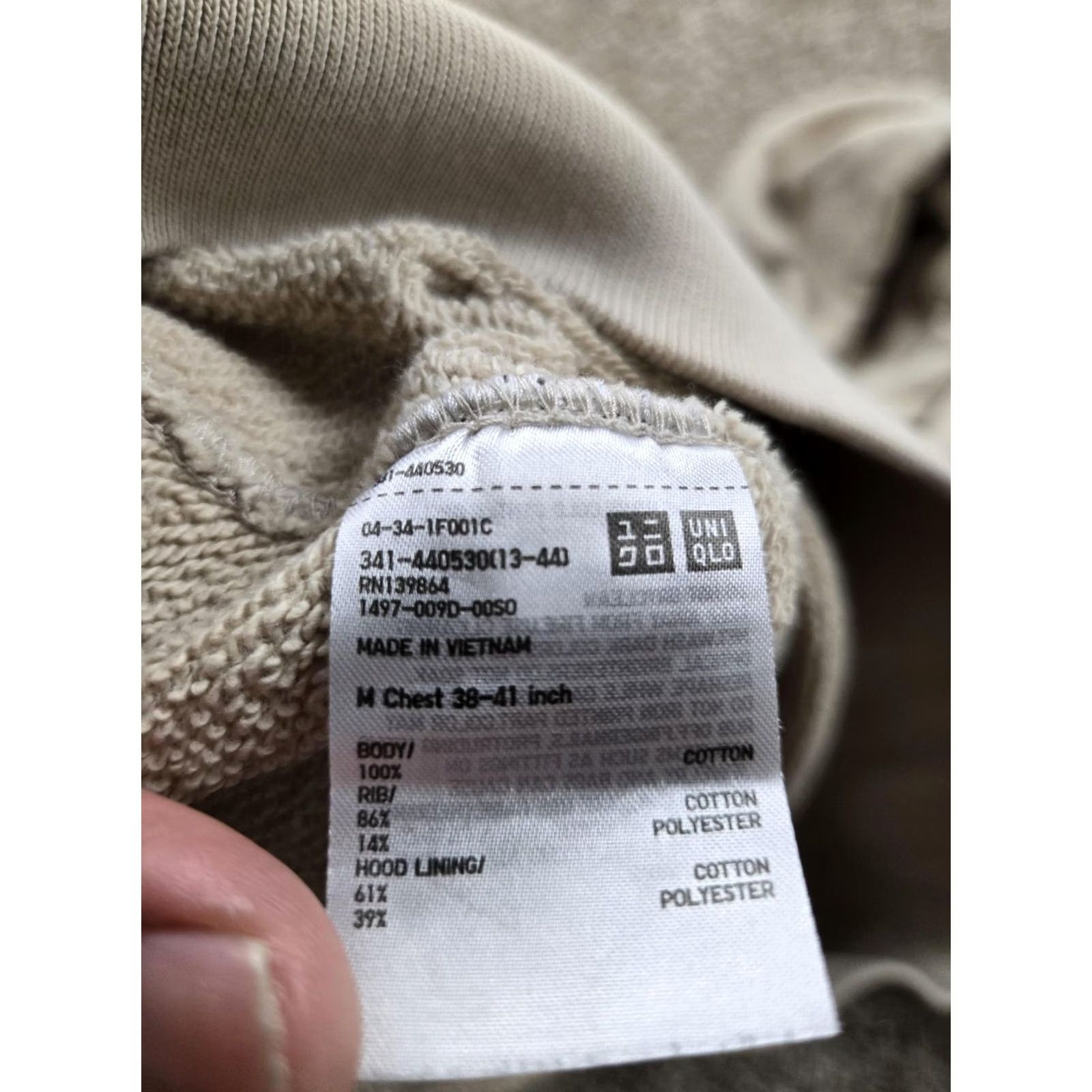 Uniqlo Uniqlo Hoodie Mens M Beige Pullover Sweatshirt Hooded Pockets Casual Long Sleeve Size US M / EU 48-50 / 2 - 6 Thumbnail