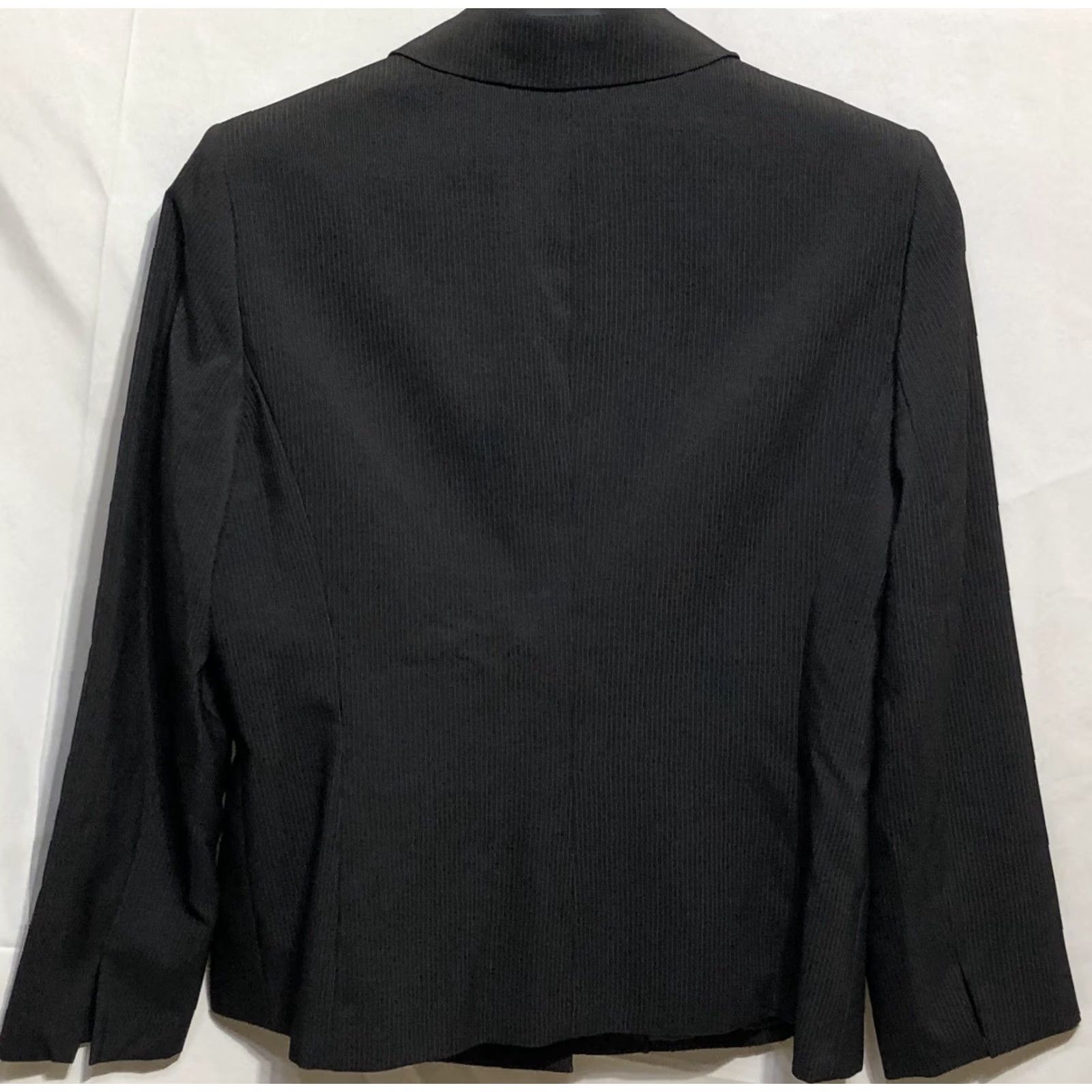 Evan Picone VINTAGE Evan Picone Skirt Suit 14 Blk Pinstripe Knee Length Lined Pleat Hem Office Woman Size 36" / US 14 / IT 50 - 4 Thumbnail