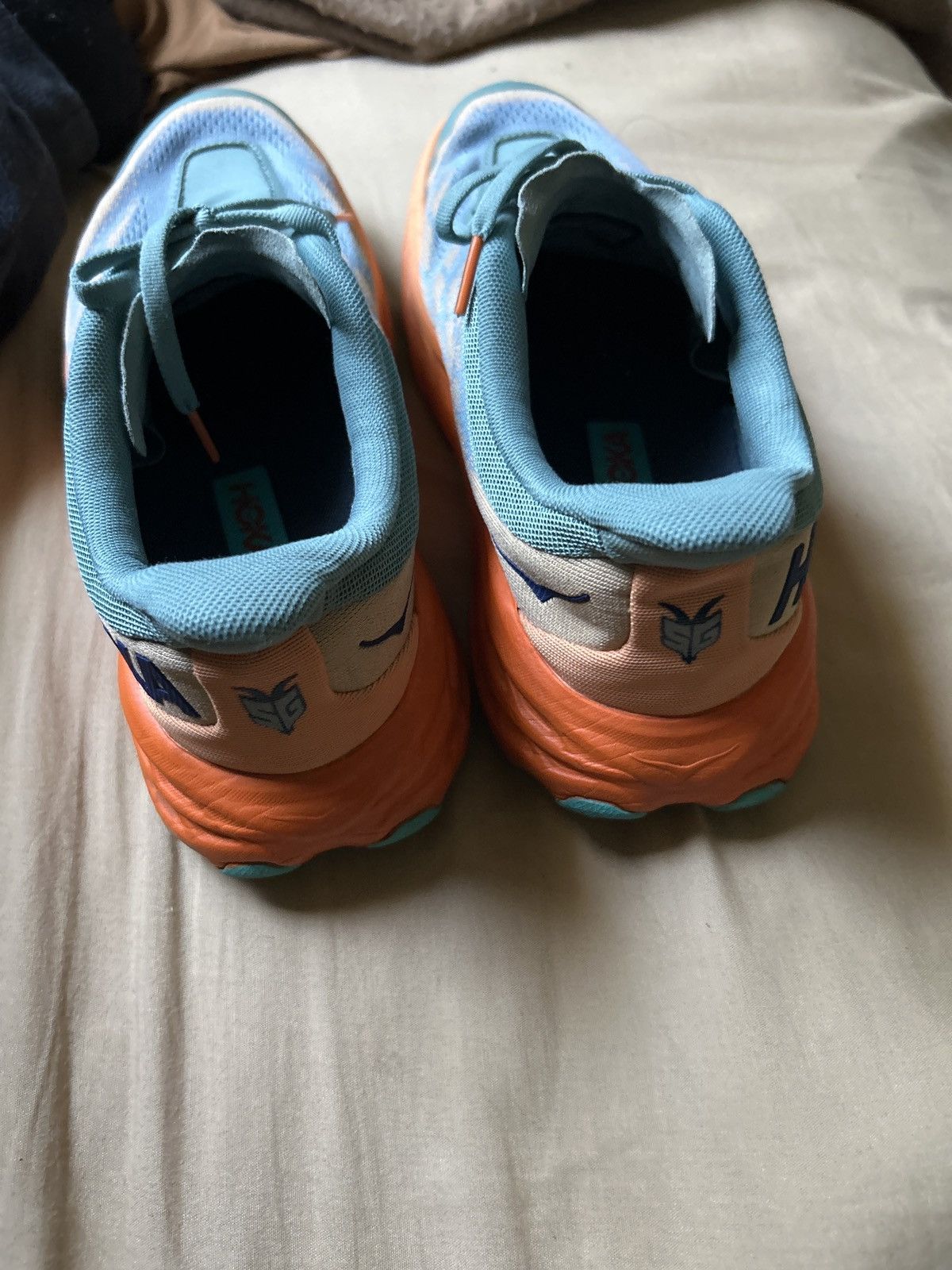 Hoka Hoka special come one xome all Size US 9 / EU 42 - 4 Thumbnail
