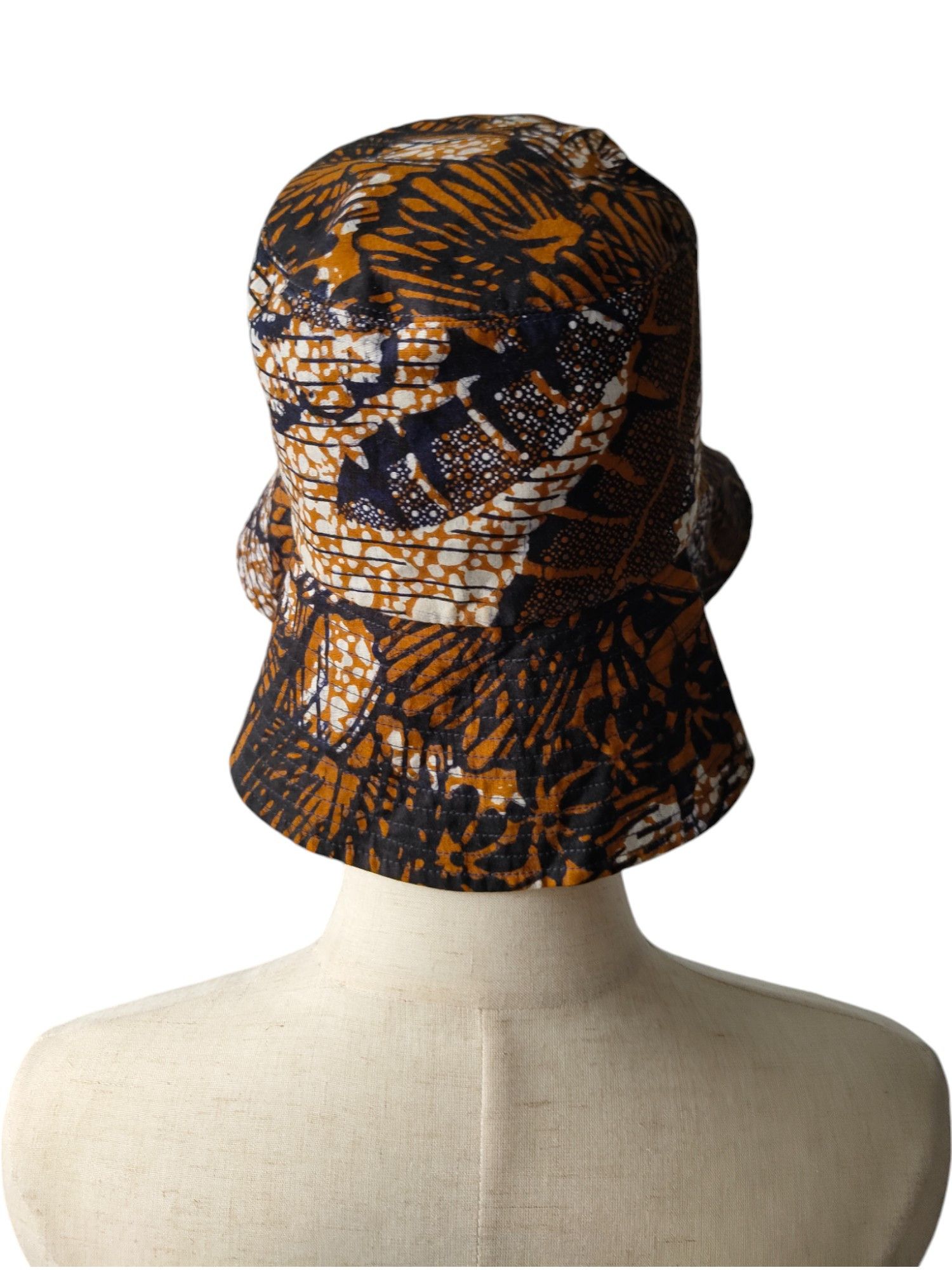 Dior Dior Reversible Print Bucket Hat With Embossed Logo Size ONE SIZE - 5 Thumbnail
