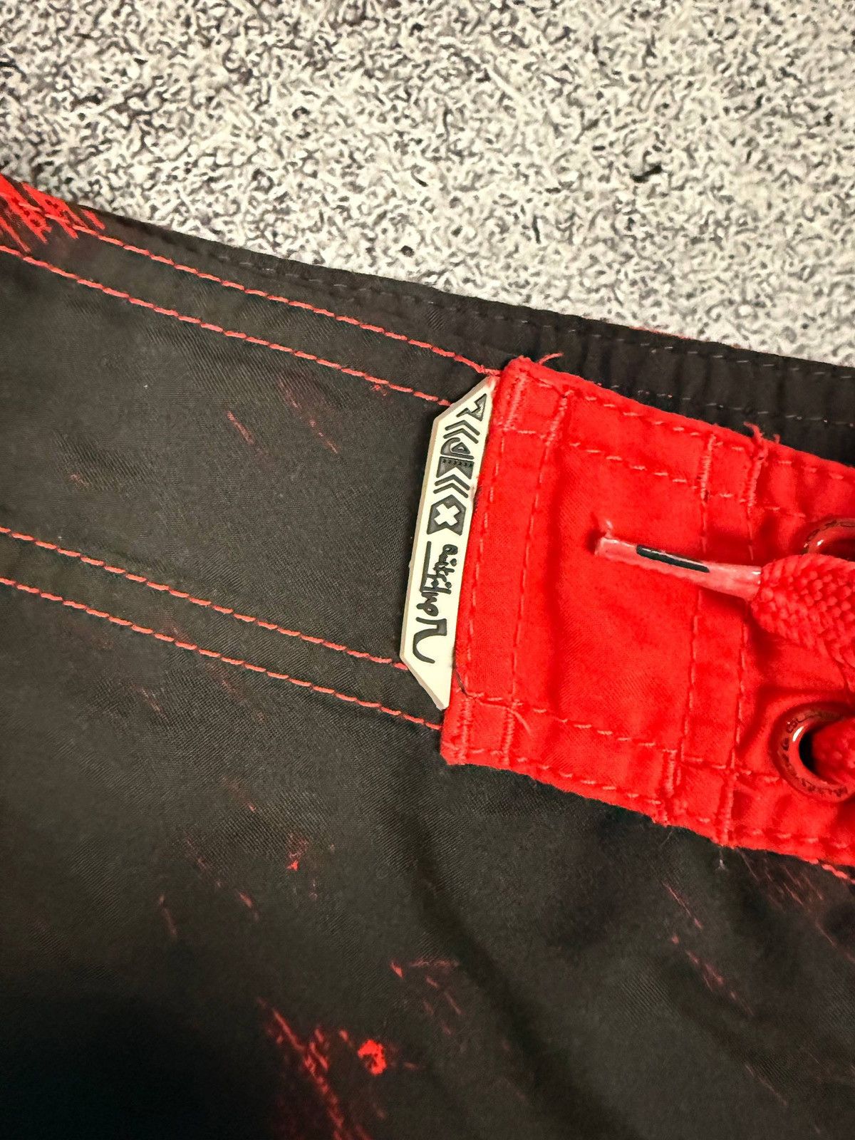 Quiksilver Quiksilver Vintage Shorts Swimming Streetwear Size 30 Size US 30 / EU 46 - 5 Thumbnail