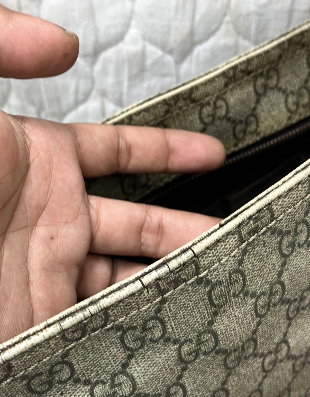 Gucci 🔥🔥🔥AUTHENTIC VINTAGE GUCCI MONOGRAM BAG Size ONE SIZE - 13 Thumbnail
