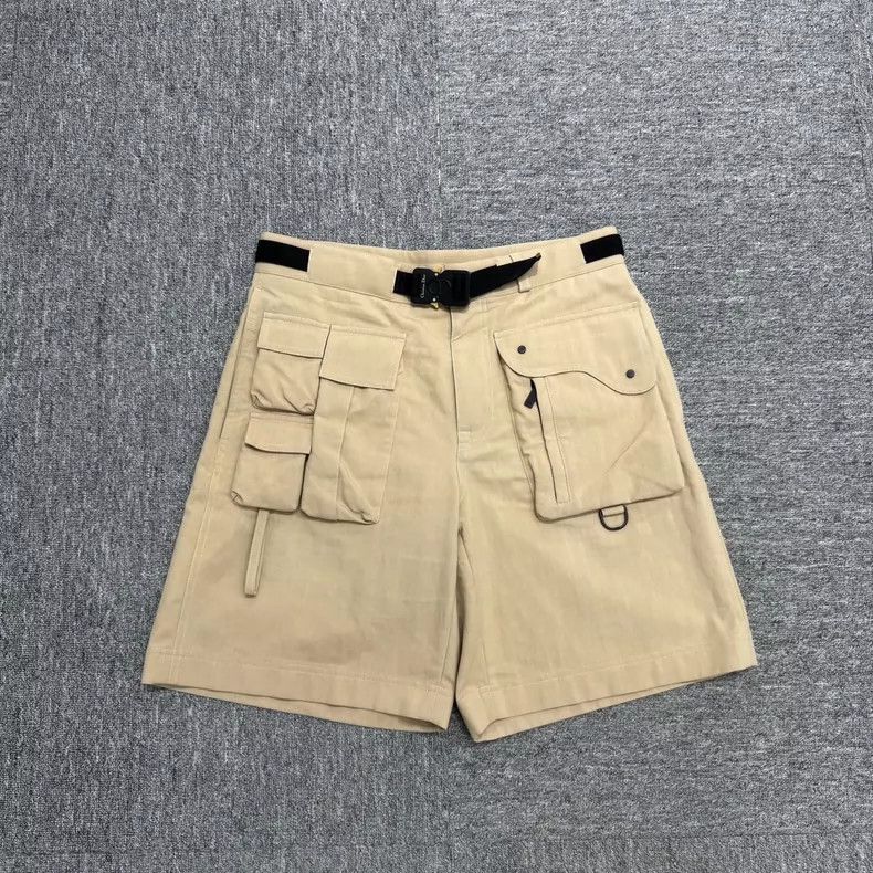 Dior Dior Solid color snap belt shorts 2505-Nextarrow Size US 30 / EU 46 - 1 Thumbnail