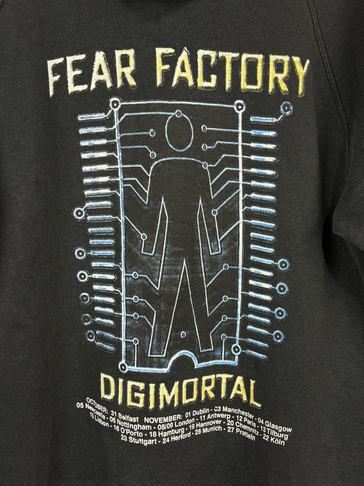 Band Tees Fear Factory 2001 Digimortal Tour Nu Metal Band Hoodie XL Size US XL / EU 56 / 4 - 6 Thumbnail