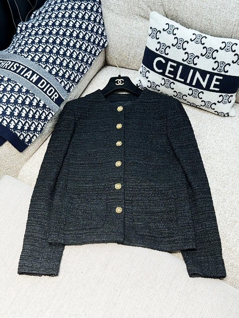 Chanel Chanel 23A Beaded Gold Button Jacket - dmc Size US XS / EU 42 / 0 - 1 Thumbnail
