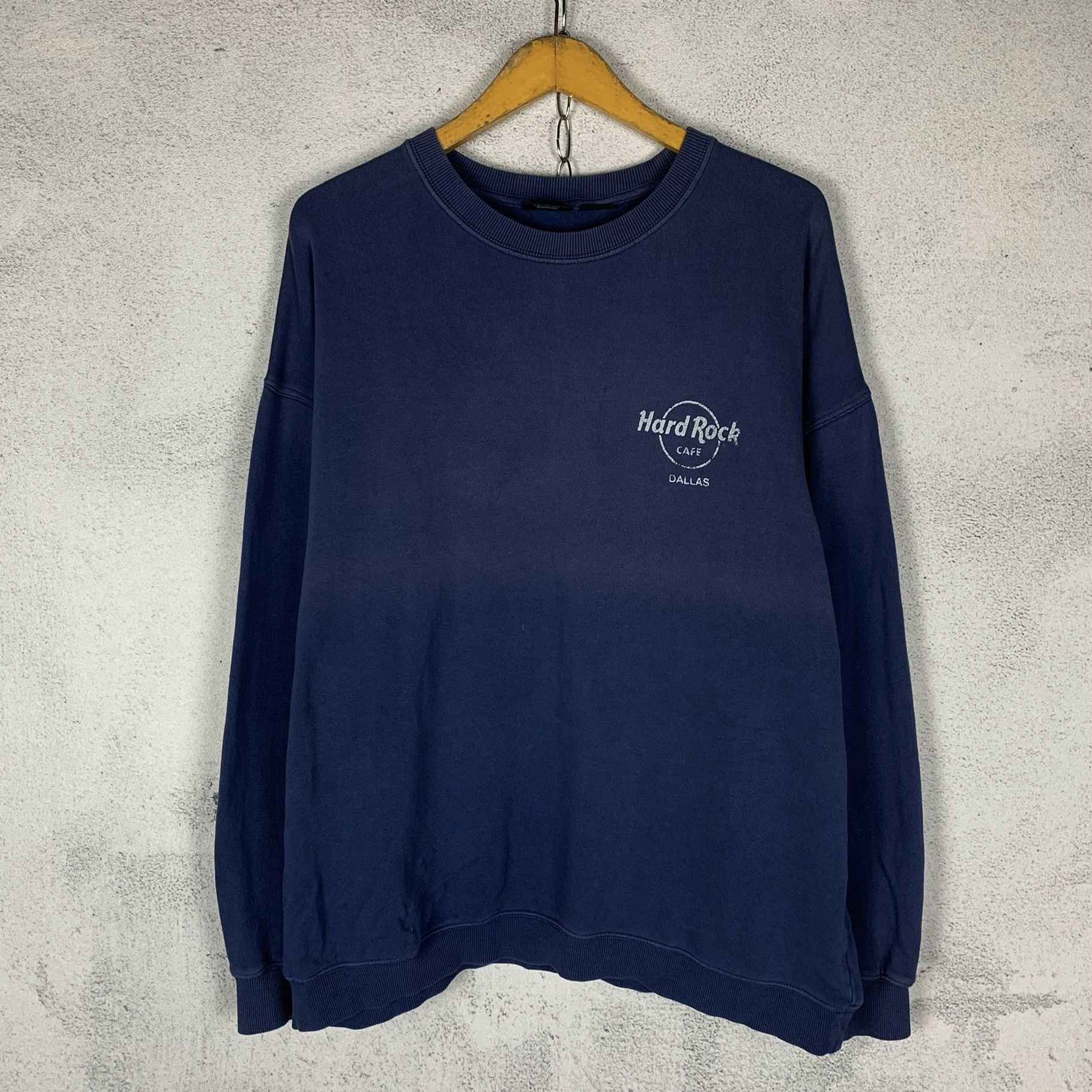 Hard Rock Cafe Hard Rock Cafe Dallas Sweatshirt Crewneck Size US XL / EU 56 / 4 - 3 Thumbnail