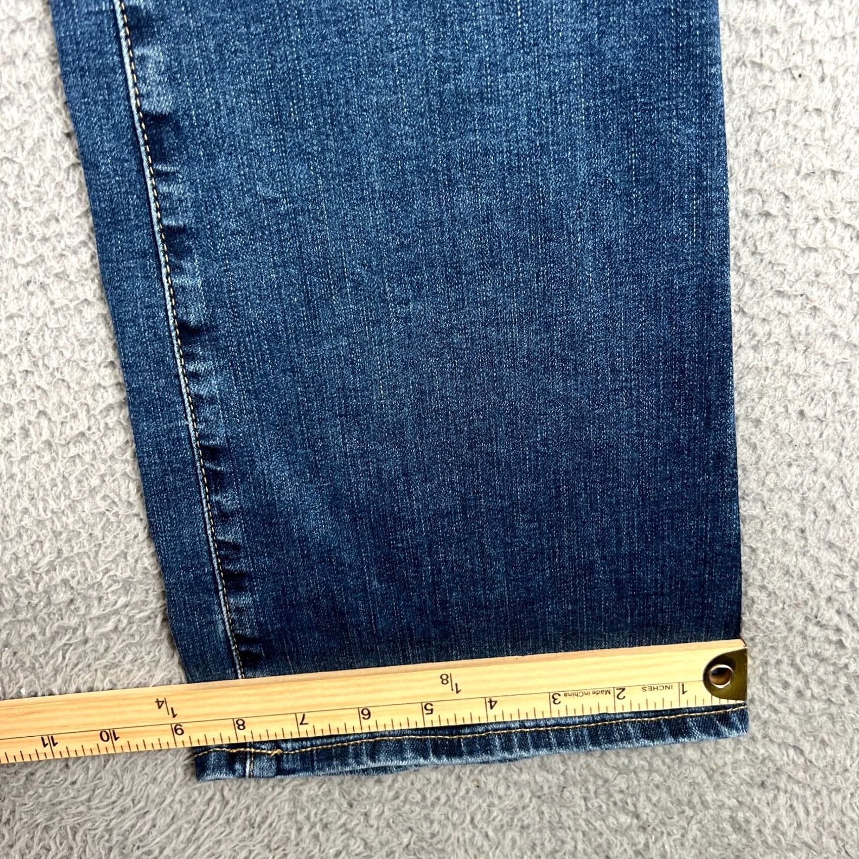 Vintage VINTAGE AG Adriano Goldschmied Jeans Bootcut Low Rise Women 28 Blue Denim 5-Pocket Mens Womens (adjust to end gender if applicable) Size 28" / US 6 / IT 42 - 2 Thumbnail