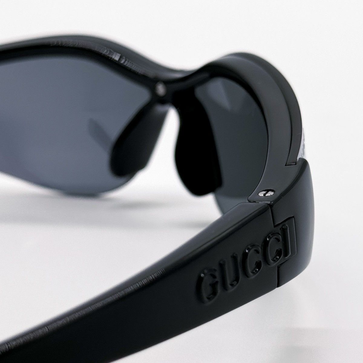Gucci NEW GUCCI GG1651S 004 MASK BLACK SILVER WOMEN SUNGLASSES Size ONE SIZE - 6 Thumbnail