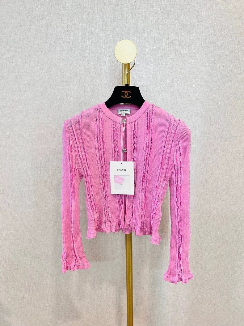 Chanel Chanel Popular rhinestone hollow cardigan coat Size XS / US 0-2 / IT 36-38 - 1 Thumbnail