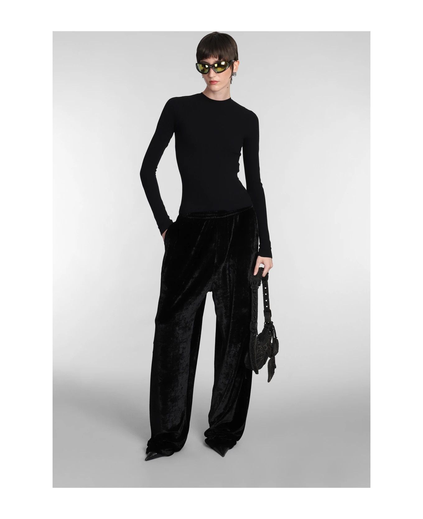Balenciaga o1y0625 Crewneck Sweater in Black Size S / US 4 / IT 40 - 4 Thumbnail