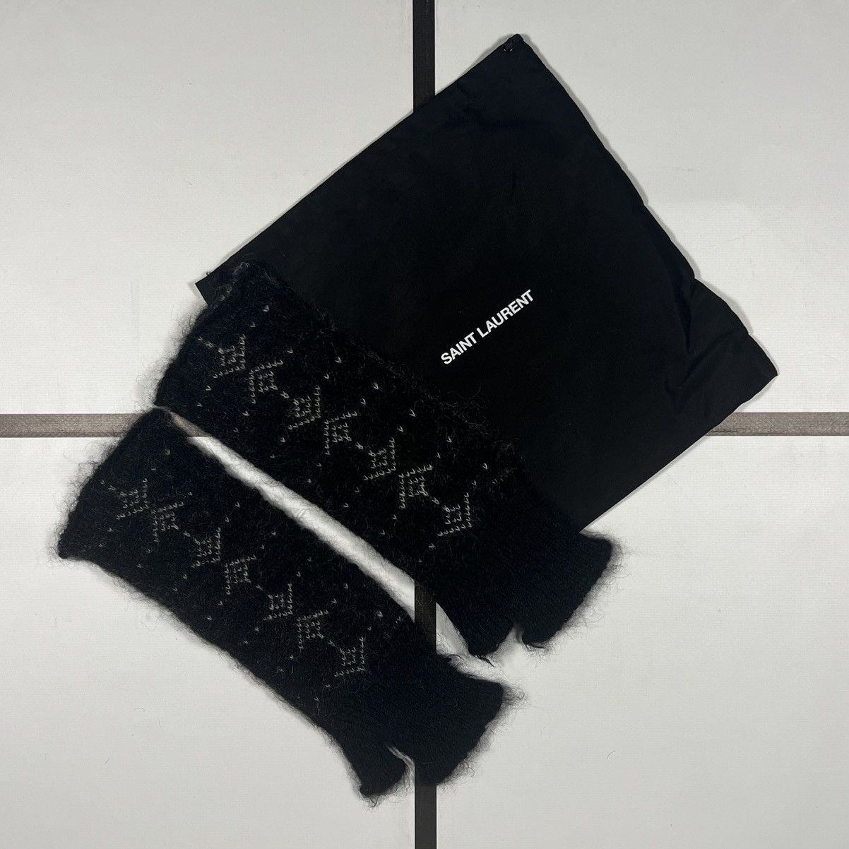 Saint Laurent Paris |[ FW19 Saint Laurent “Arrow” Mohair Mittens ]| Size ONE SIZE - 9 Thumbnail