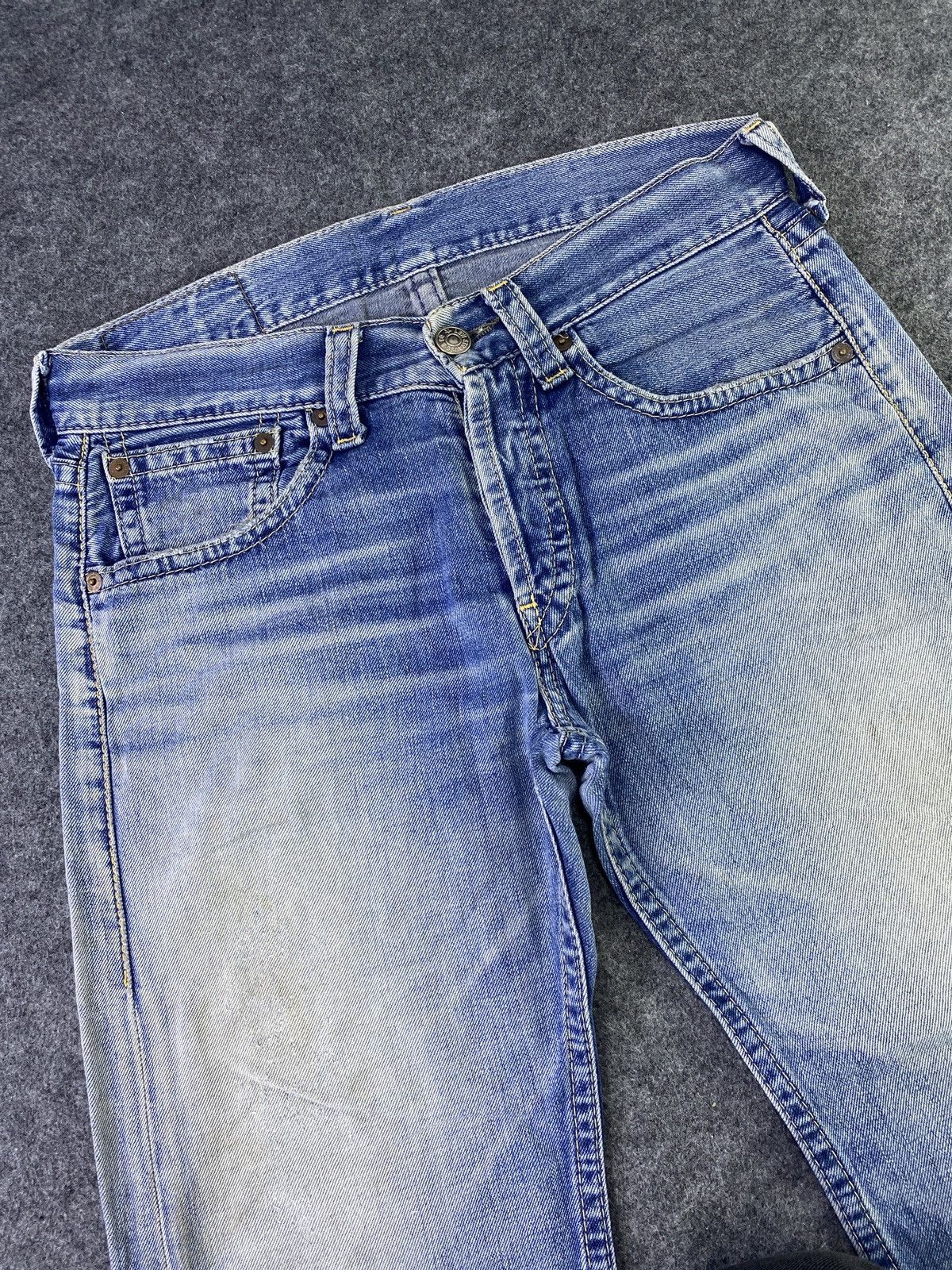 Jean × Levi's × Vintage Vintage Levis 901 Jeans Distress Blue Wash - J917 Size US 34 / EU 50 - 12 Thumbnail