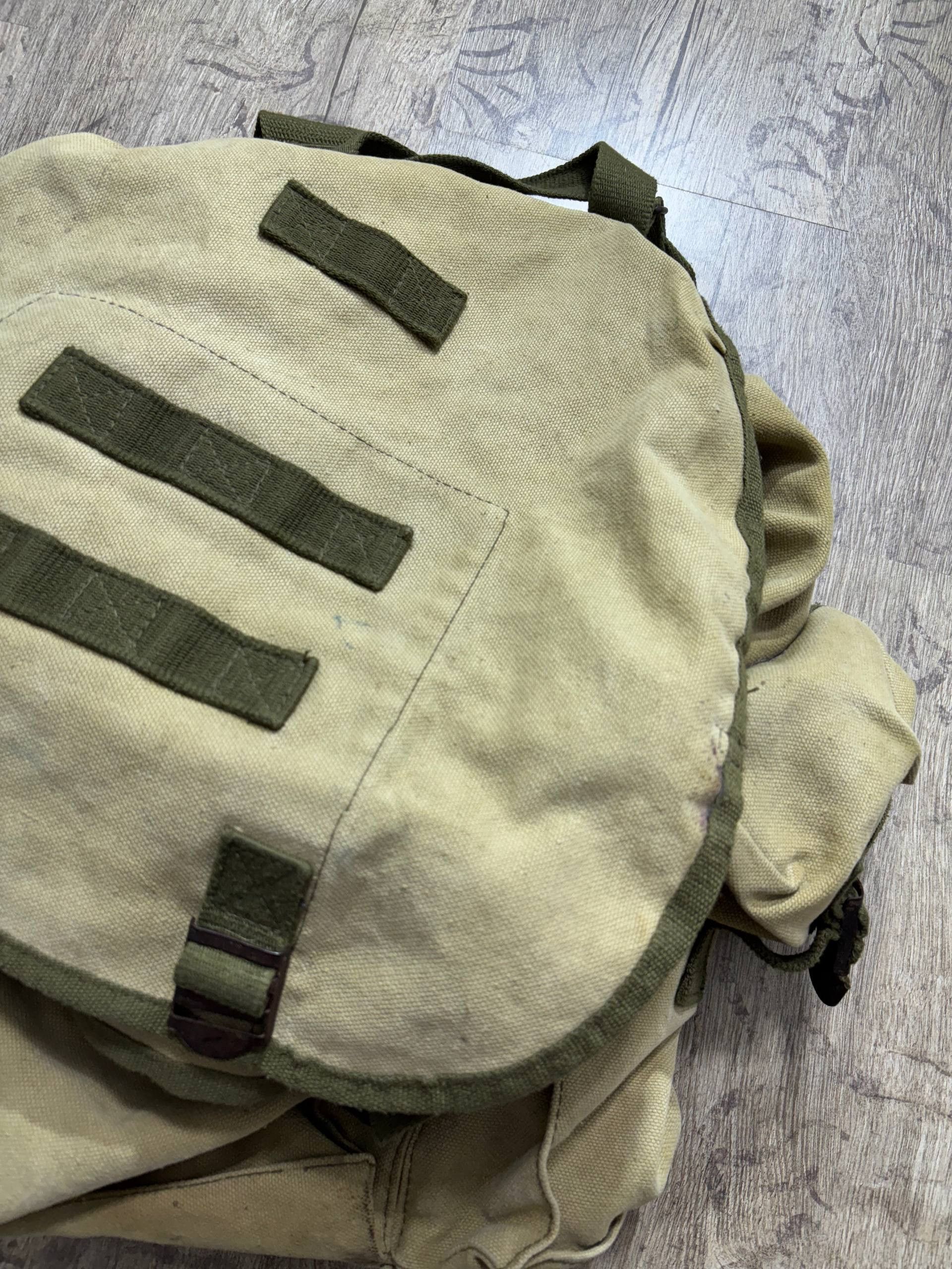 Diesel VTG DIESEL CARGO MILITARY Y2K MULTIPOCKET SLING BAG BACKPACK Size ONE SIZE - 17 Thumbnail