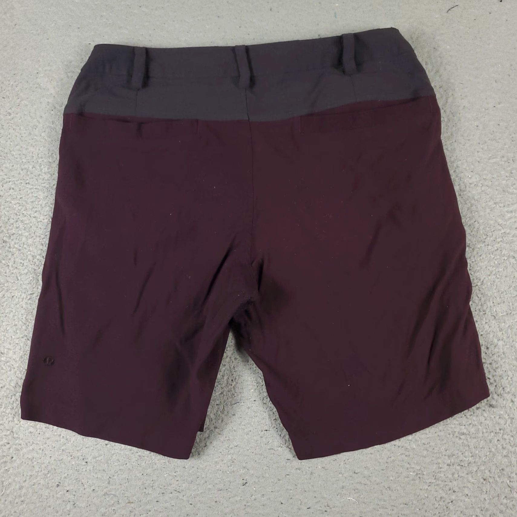 Lululemon Lululemon Mens Shorts 32 Burgundy Chino Flat Front Polyester Casual Business Travel Workwear Pockets Belt Loops Logo 90s? Size US 32 / EU 48 - 7 Thumbnail