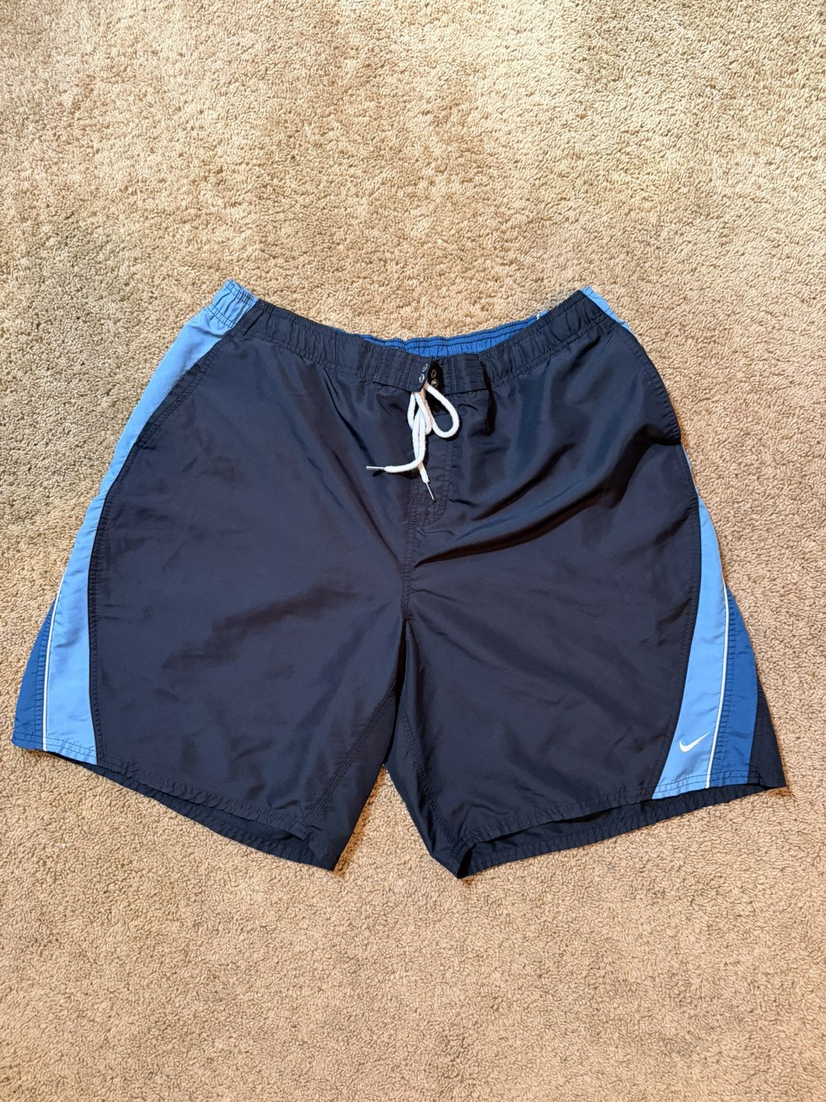 Nike y2k nike baggy board shorts XL Size US 36 / EU 52 - 1 Thumbnail