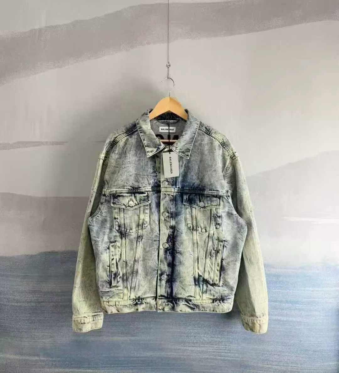 Balenciaga balenciaga blue wave pattern denim jacket Size US S / EU 44-46 / 1 - 1 Thumbnail