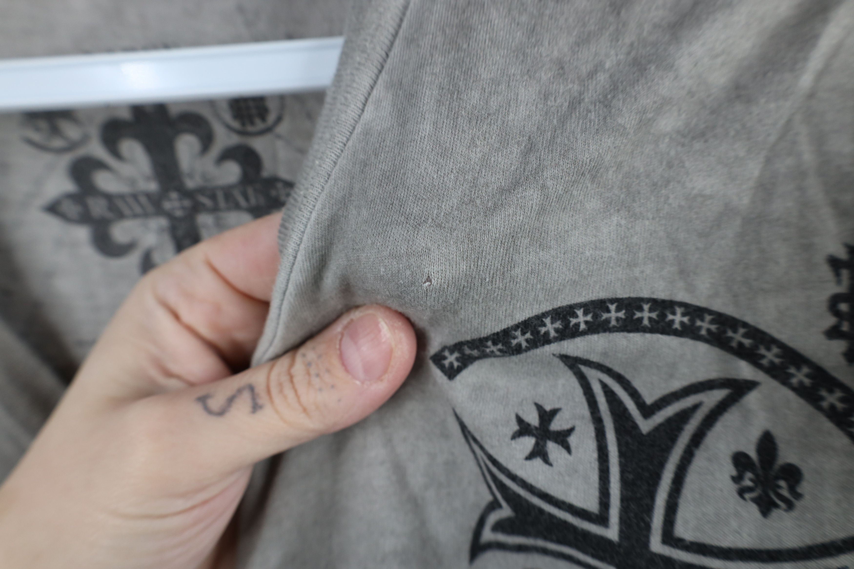 Vintage Vintage Y2K Streetwear Cross MMA UFC Fighting T-Shirt Gray Size US L / EU 52-54 / 3 - 8 Thumbnail