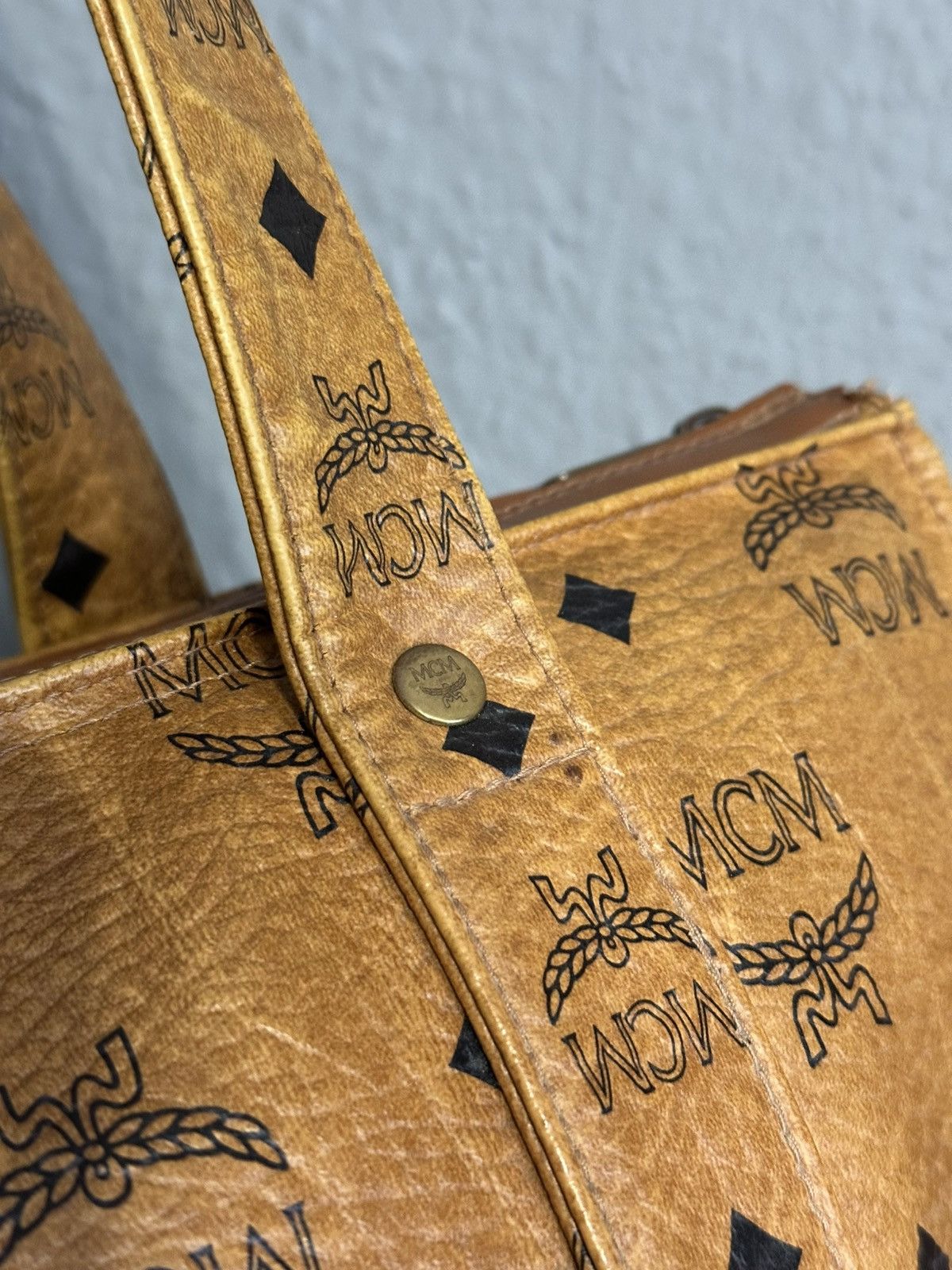 MCM × Vintage Vintage MCM 80S Cognac Monogram Shoulder Bag Size ONE SIZE - 4 Thumbnail
