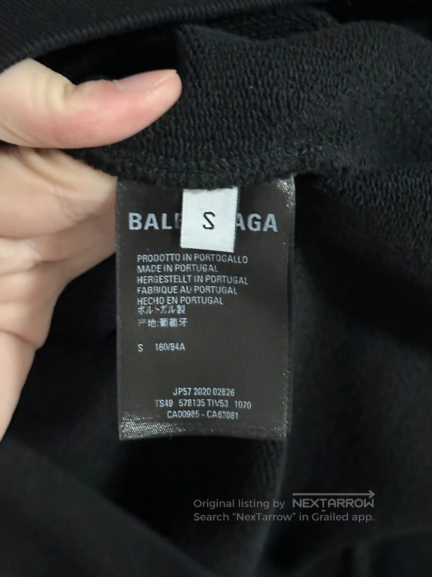 Balenciaga balenciaga black logo hoodie sweatshirt. Size US S / EU 44-46 / 1 - 3 Thumbnail