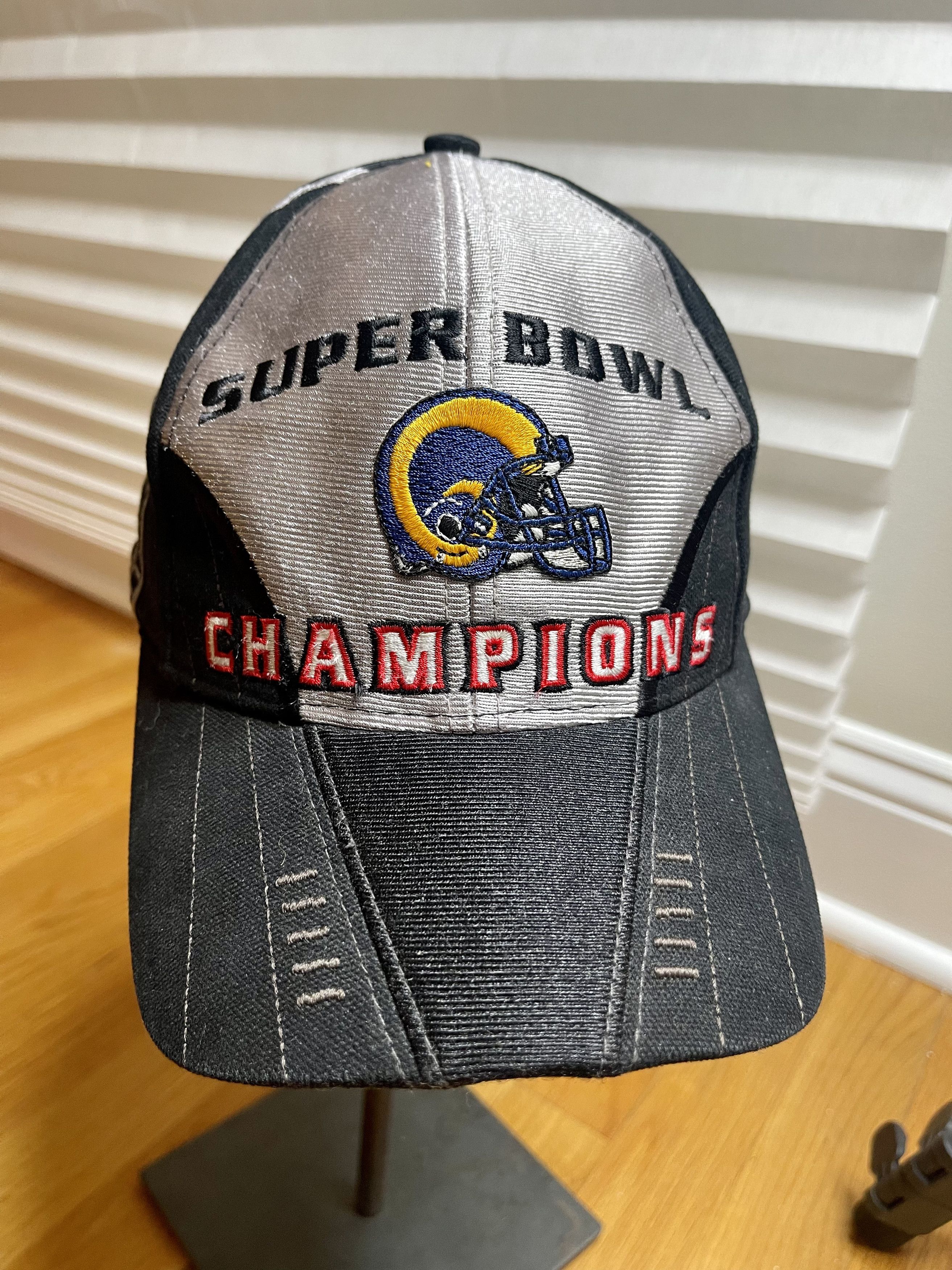 NFL × Puma × Vintage 2000 St Louis Rams Super Bowl Champions Vintage Hat Size ONE SIZE - 5 Thumbnail
