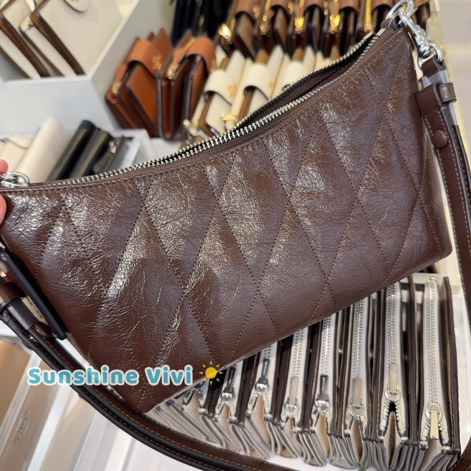 Coach NWT Coach Caitlin Shoulder Bag Quilting CDZ88 leather Maple Size ONE SIZE - 7 Thumbnail