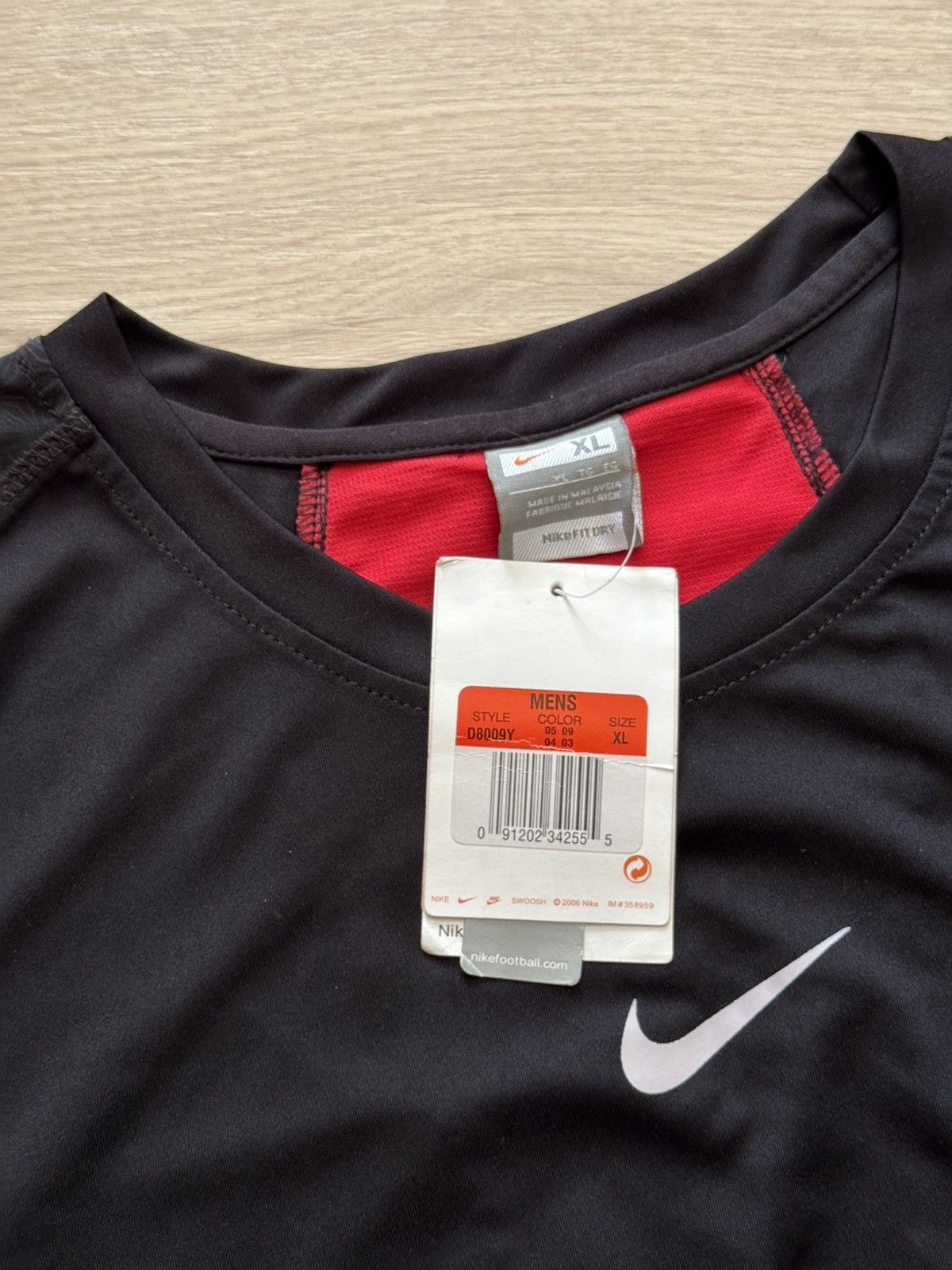 Vintage Vintage 2006 00’s Nike y2k Japanese Sport Baggy Tank Top Tee Size US XL / EU 56 / 4 - 4 Thumbnail