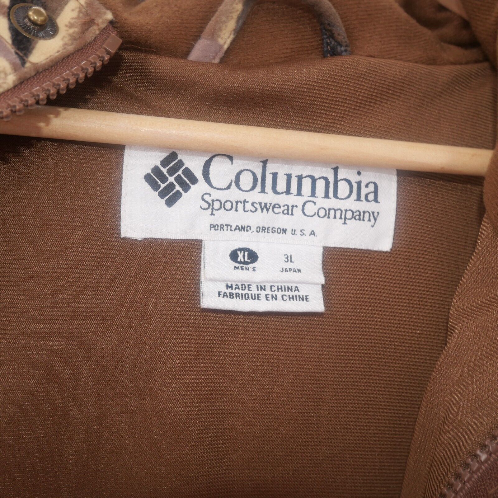 Columbia Vintage Columbia Delta Marsh Hooded Camo Jacket Hunting 1995 Size US XL / EU 56 / 4 - 4 Thumbnail