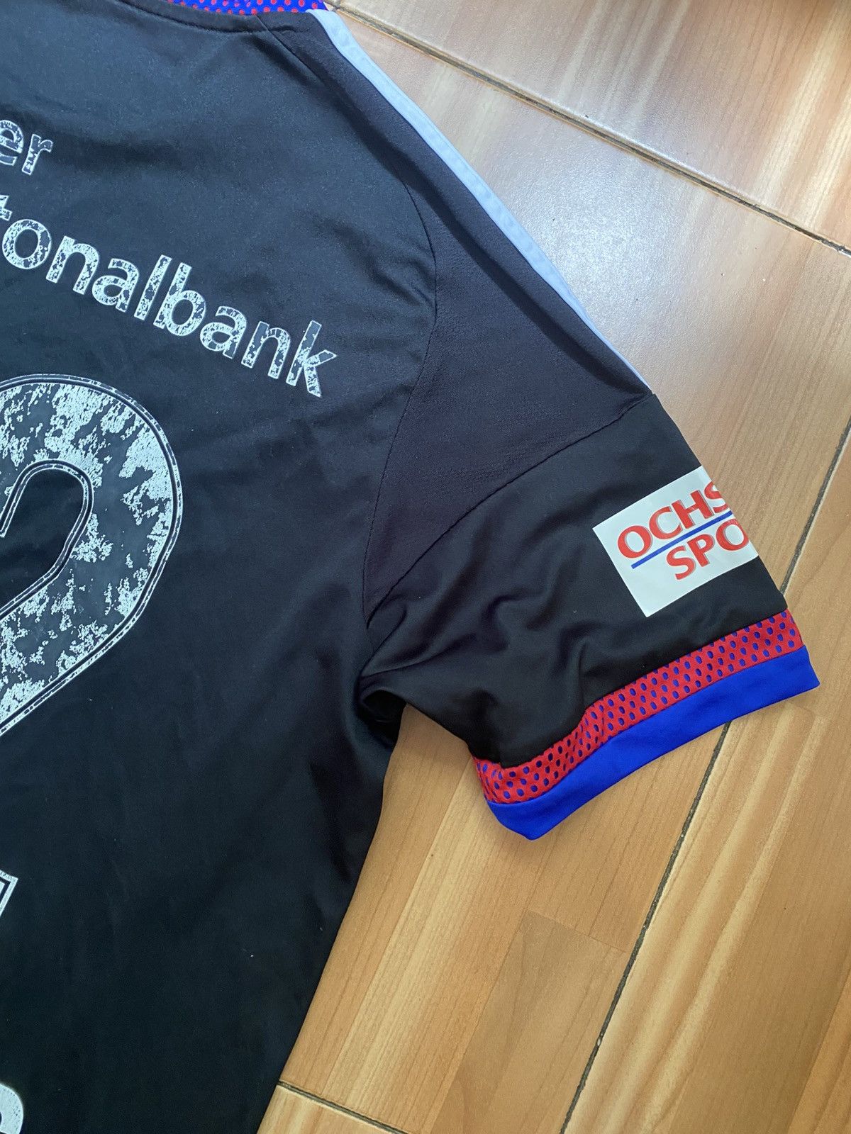 Adidas × Vintage Adidas FC Basel 2016/17 Home Football Shirt Soccer Jersey Size US M / EU 48-50 / 2 - 11 Thumbnail