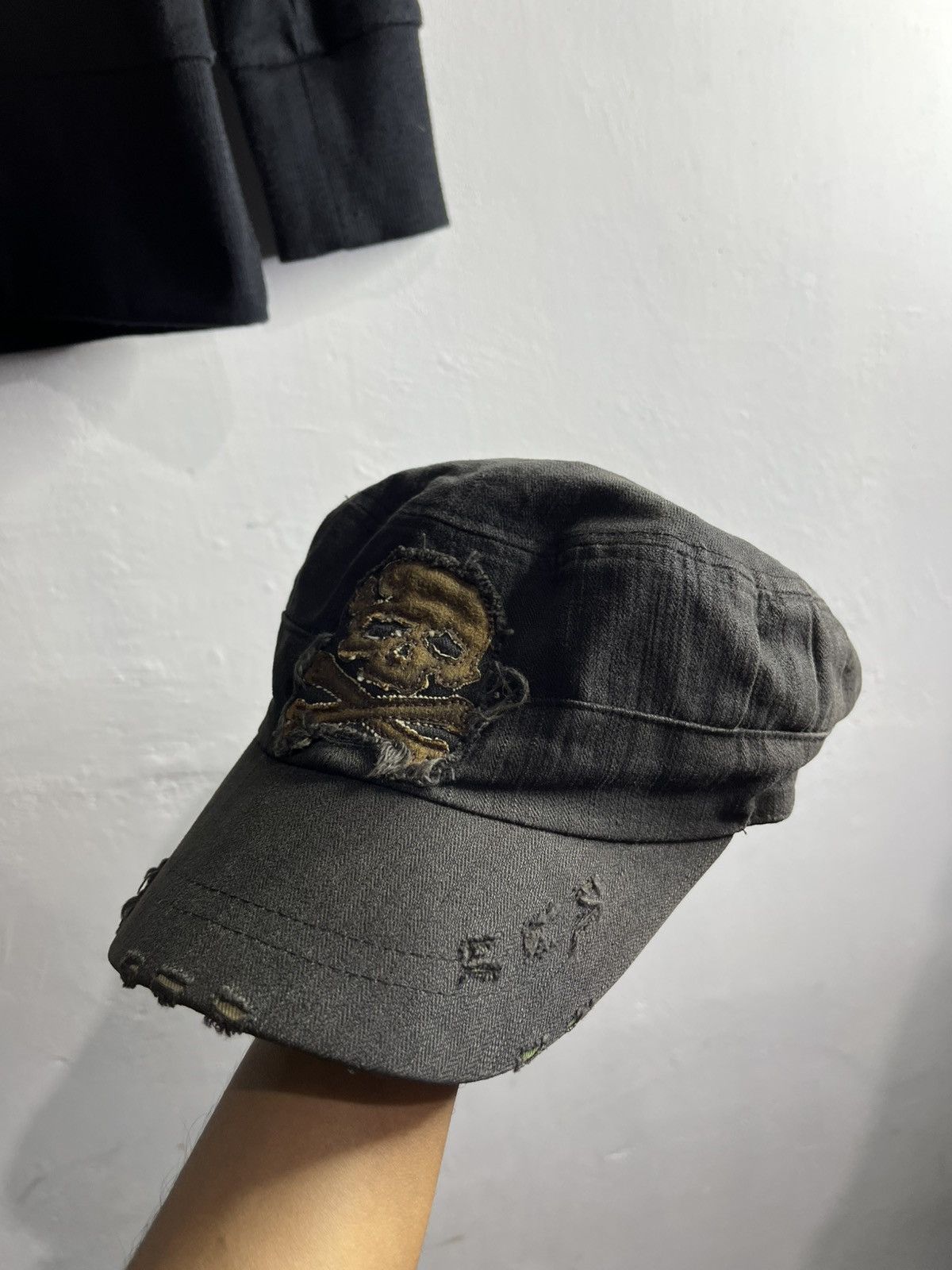 Le Grande Bleu (L.G.B.) Vintage unknwn vkei skull distressed comando hat Size ONE SIZE - 2 Thumbnail