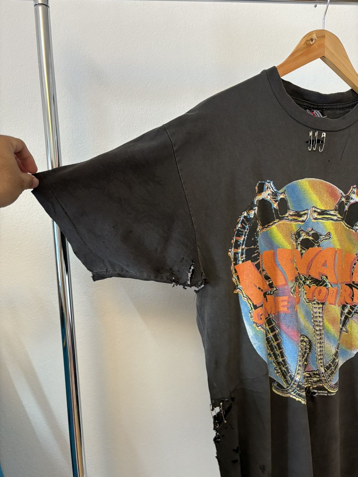 Band Tees Crazy thrashed 1992’ Nirvana Size US XL / EU 56 / 4 - 3 Thumbnail