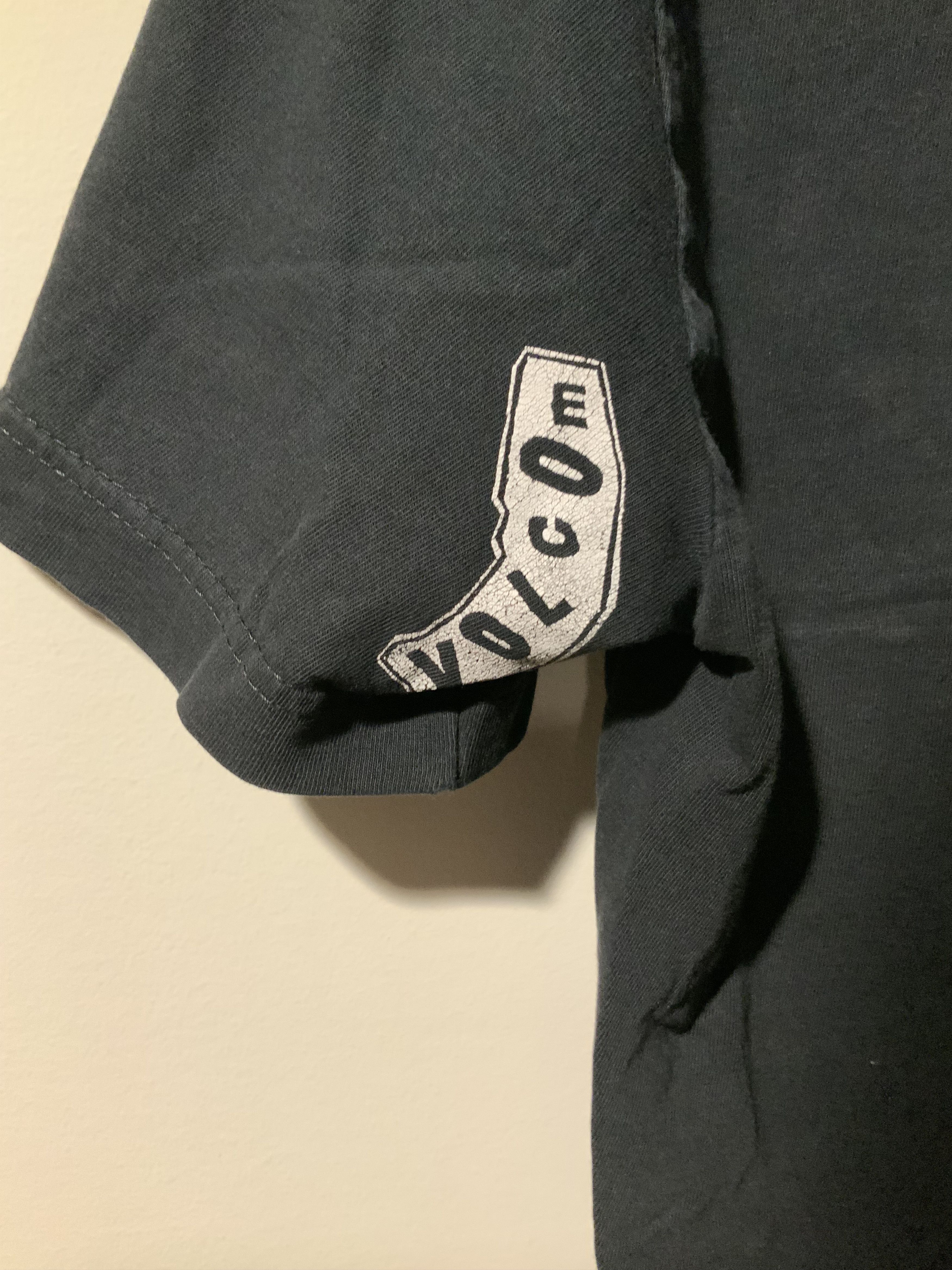 Vintage × Volcom Vintage Y2K Volcom Logo Black Medium T-shirt Size US M / EU 48-50 / 2 - 9 Thumbnail