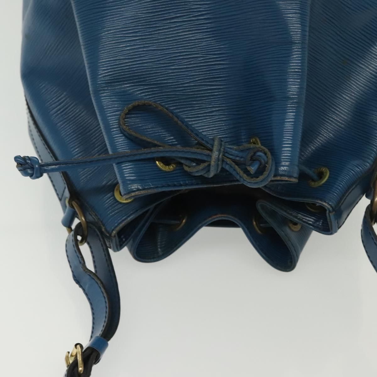 Louis Vuitton LOUIS VUITTON Epi Noe Shoulder Bag Toledo Blue M44005 Size ONE SIZE - 6 Thumbnail