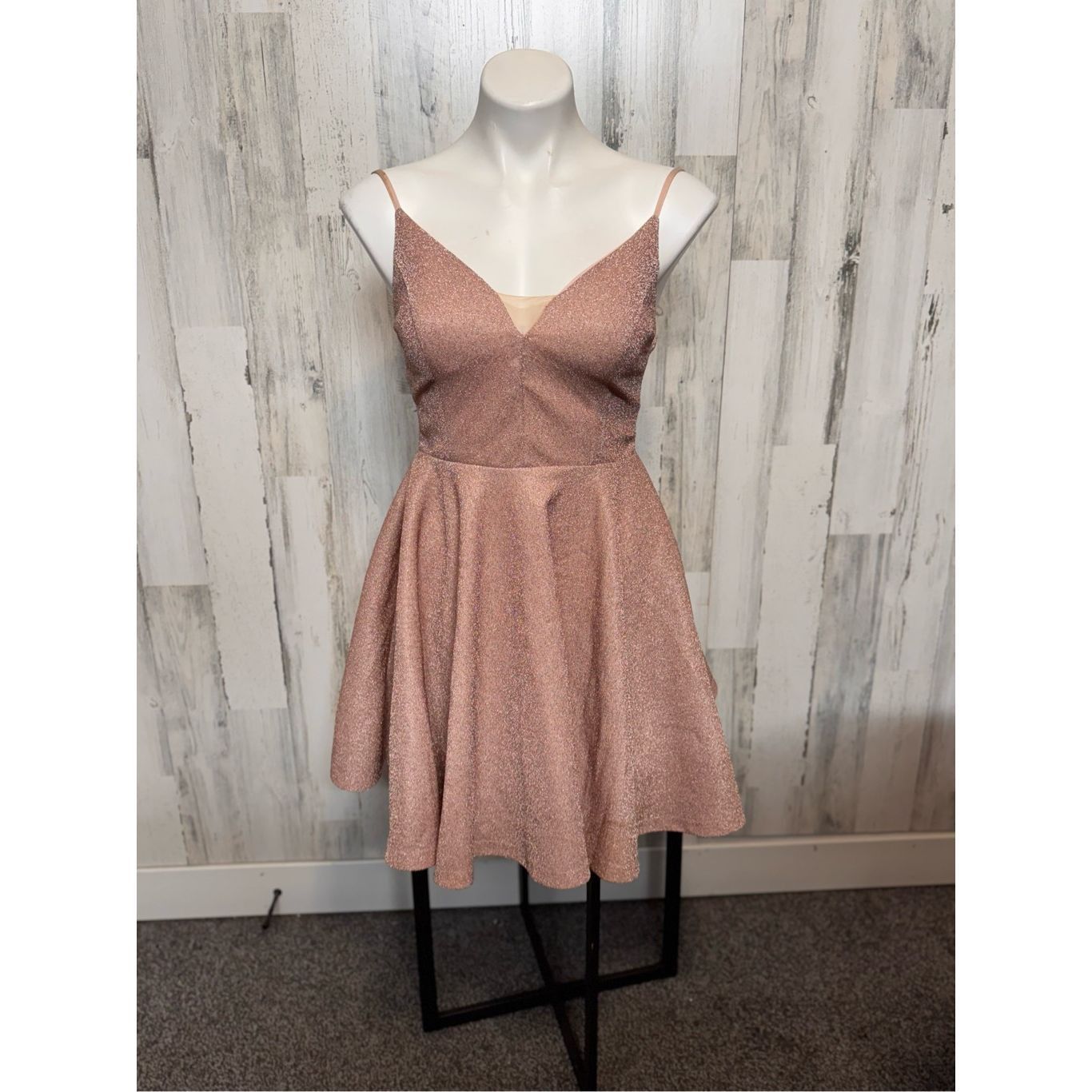 Other PrettyLittleThing Rose Pink Twist Surplice Mini Dress 6 | Grailed