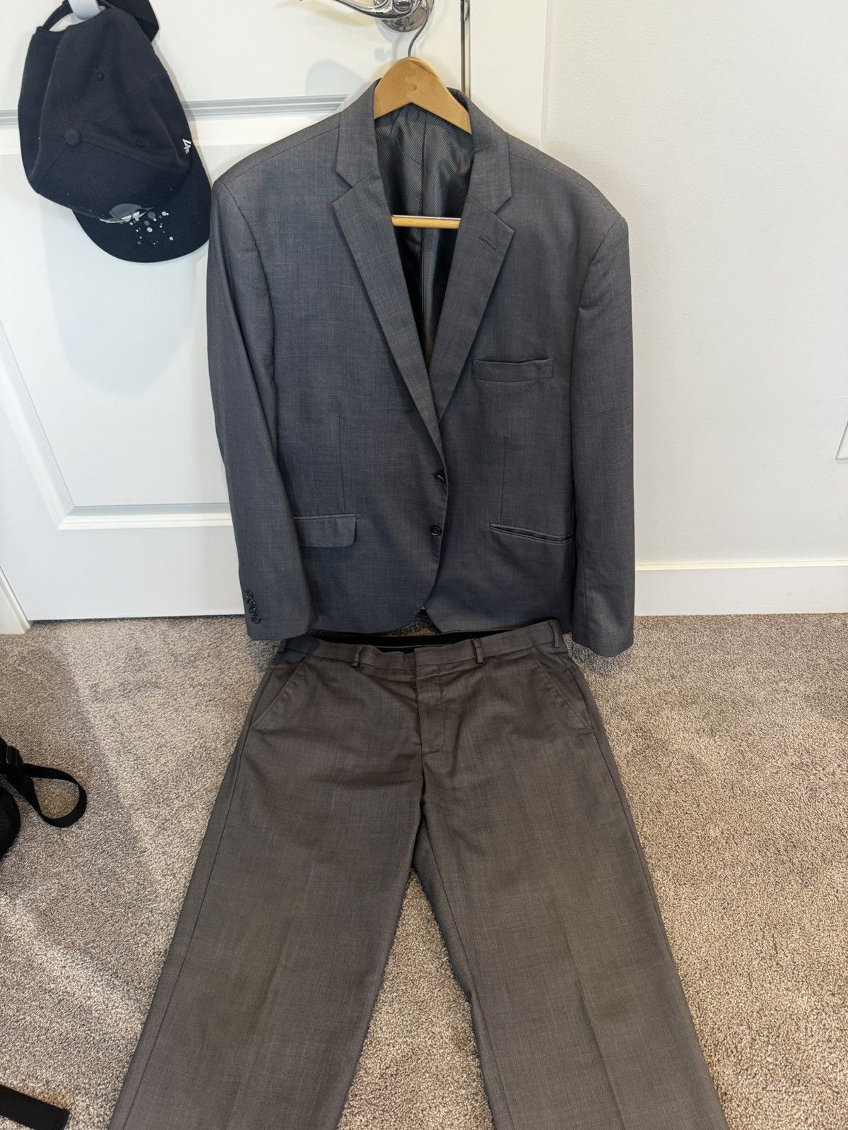 Van Heusen Van Heusen Flex Classic Men’s Suit 46RJacket 38x32Pants Grey Size 46R - 5 Thumbnail
