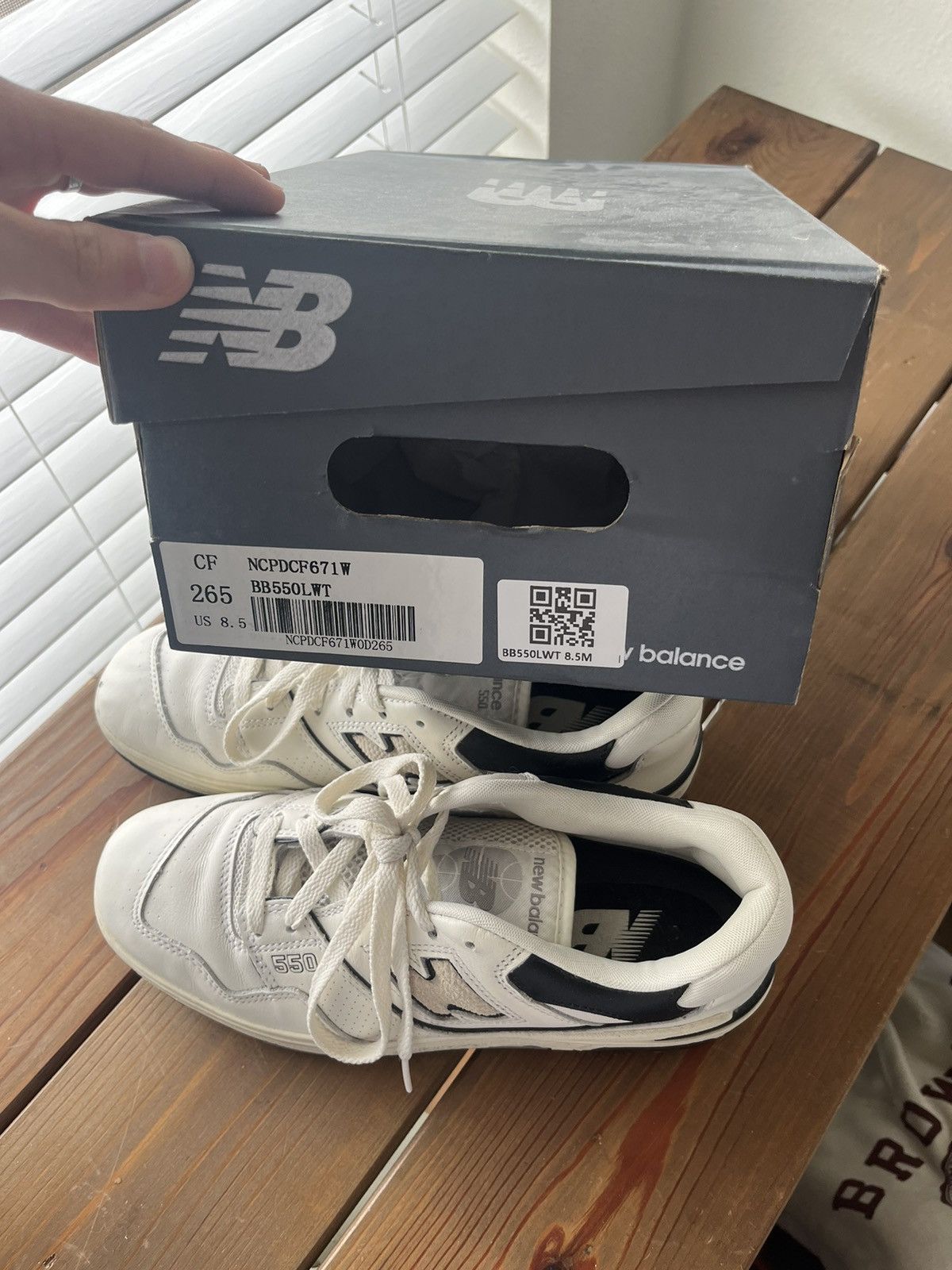 New Balance 550 Black/White