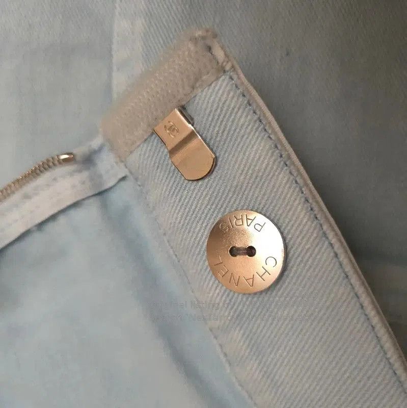 Chanel Chanel Blue Denim Skirt for Women . Size 28" / US 6 / IT 42 - 7 Thumbnail