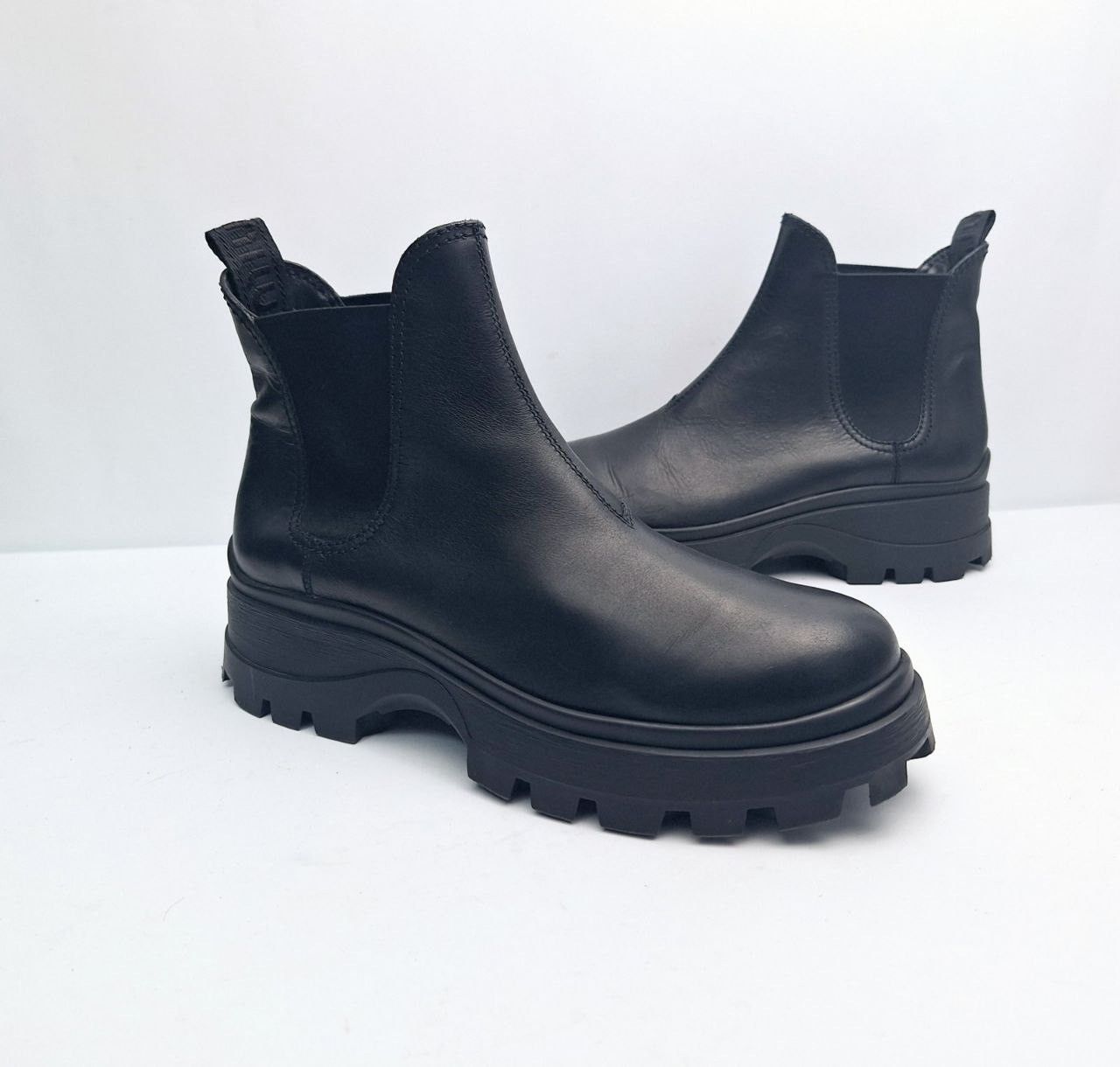 Miu Miu Miu Miu Black Chelsea Platform leather boots Size US 10 / IT 40 - 8 Thumbnail