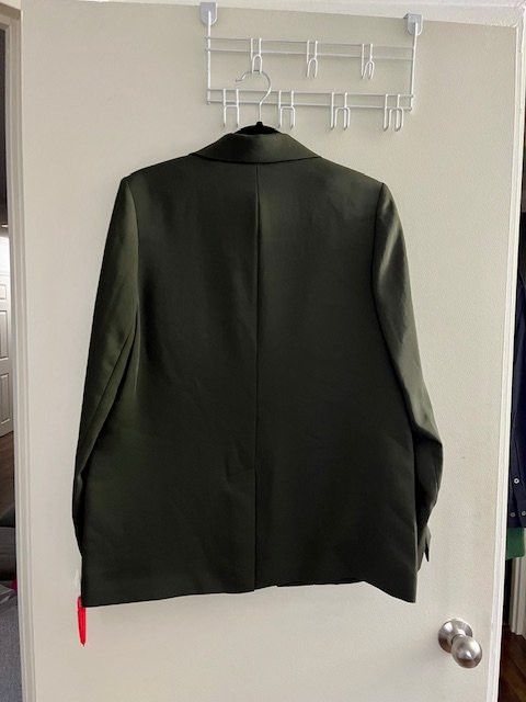 Vince VINCE Boyfriend Blazer In Deep Laurel. Size 8. New with Tags Size M / US 6-8 / IT 42-44 - 4 Thumbnail