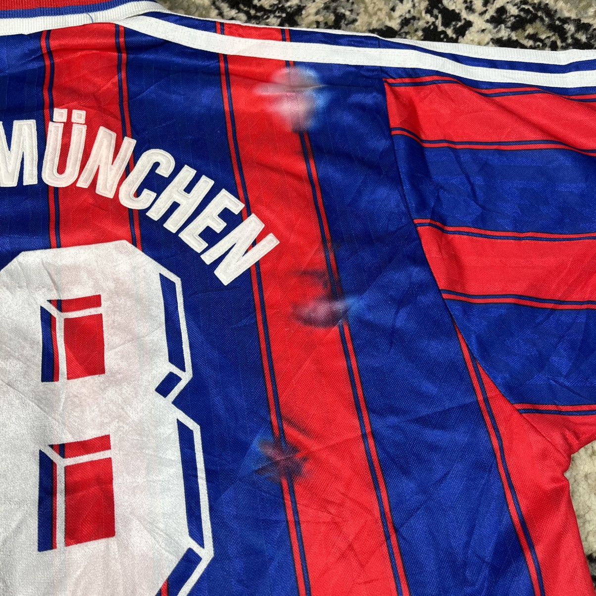 Adidas Vintage 90s Adidas FC Bayern Munich 1995/97 Home Jersey Opel Size US M / EU 48-50 / 2 - 9 Thumbnail