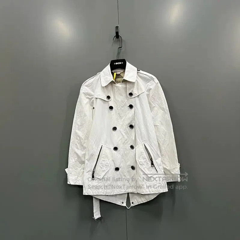 Burberry Burberry White Cotton Mid-Length Coat. Size XXS / US 00 / IT 34 - 1 Thumbnail