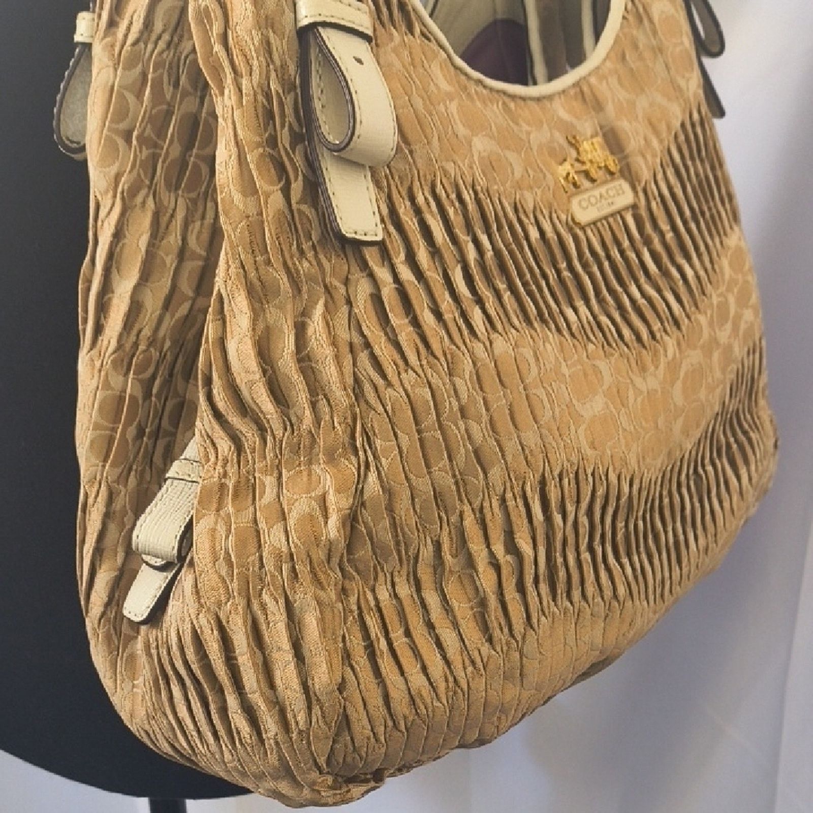 Coach Up-Crafted by Coach Madison Maggie Gathered Jacquard Size ONE SIZE - 8 Thumbnail