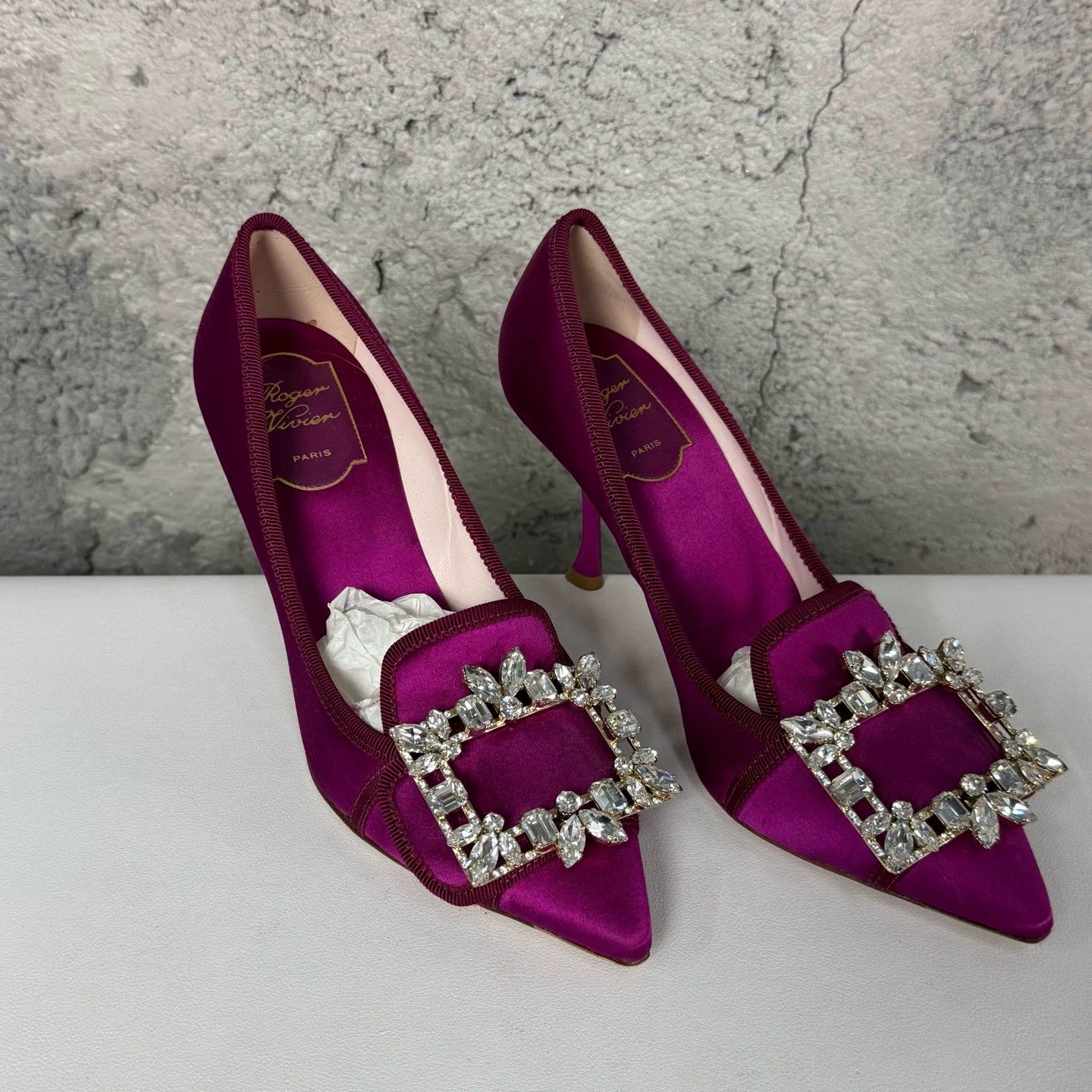Roger Vivier RV Satin Pointed Toe Heel w/Crystal Flower Buckle 36.5 New Size US 6 / IT 36 - 1 Thumbnail