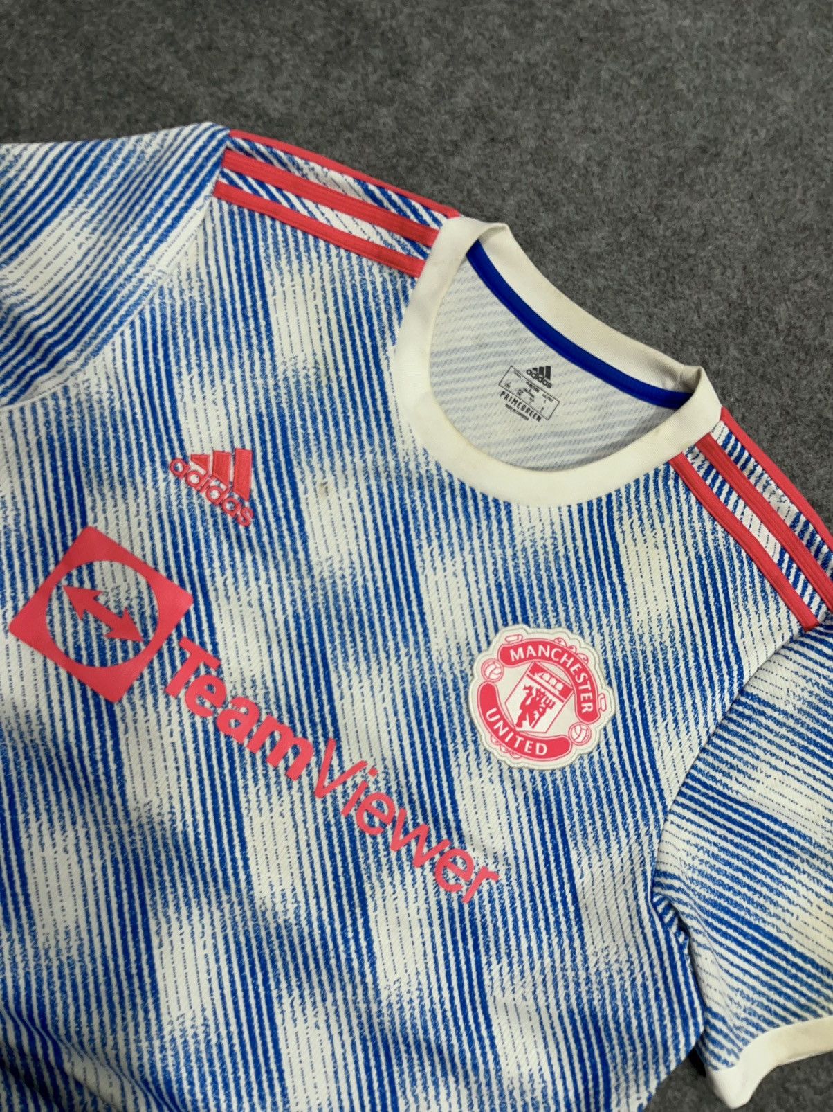 Adidas Crazy Manchester Vintage jersey Size US XS / EU 42 / 0 - 3 Thumbnail